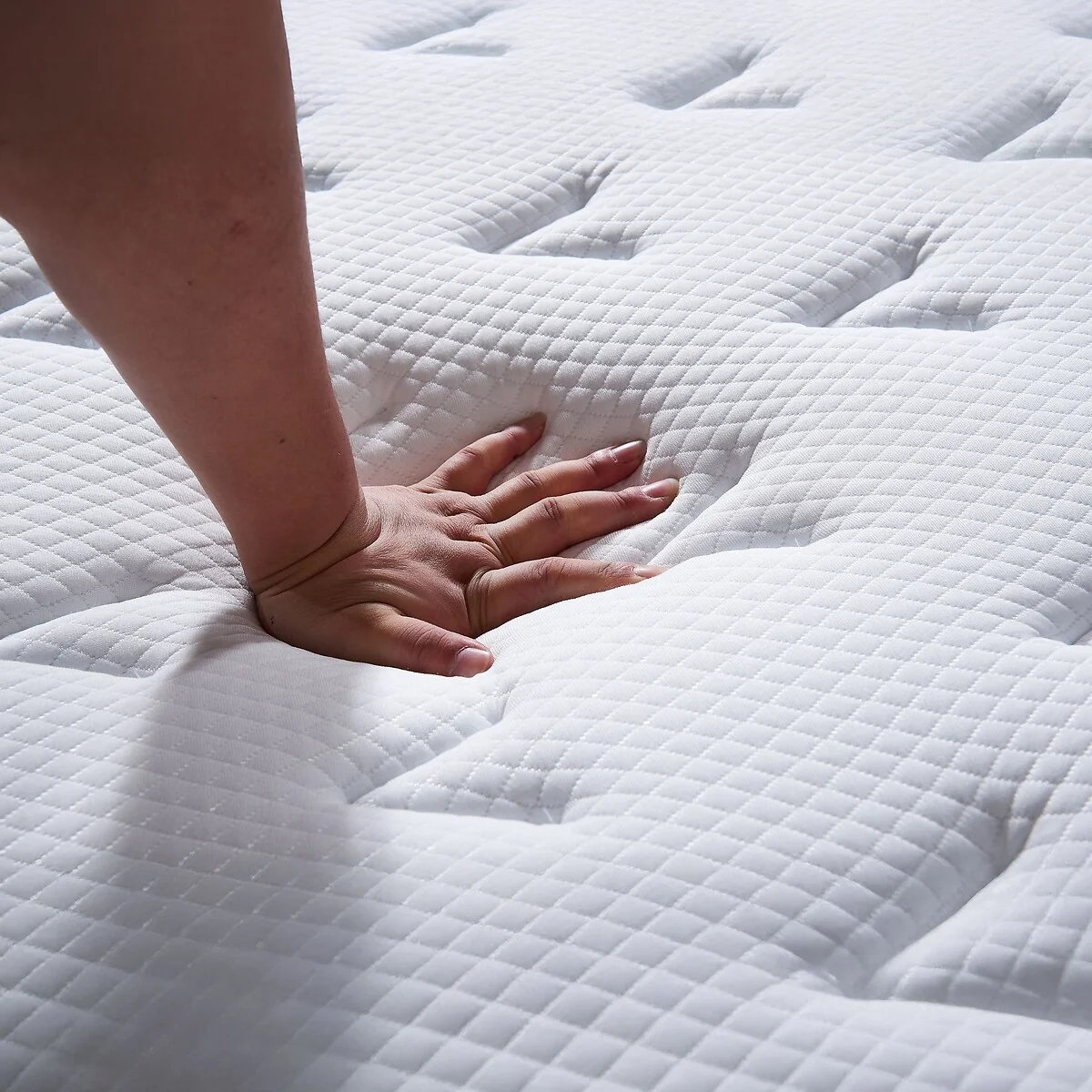 SleepSoul Heaven 2000 Pocket Hybrid Mattress – image 9