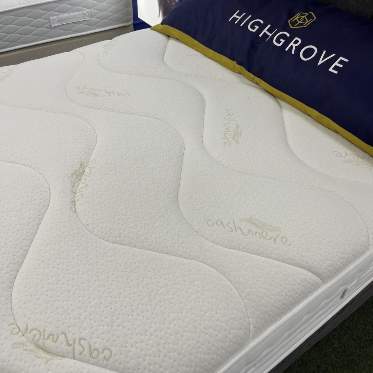 Highgrove Celestial Natural 2000 Pocket Sprung Mattress and Divan Set - 150cm King - End Lift Ottoman – image 5