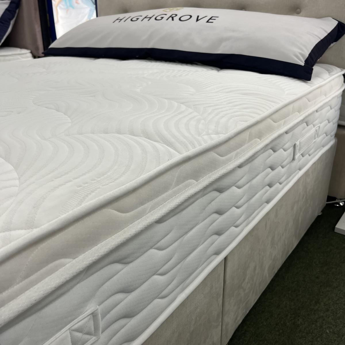 Highgrove Memory Divine 1400 Hybrid Mattress - 150cm King In White – image 1