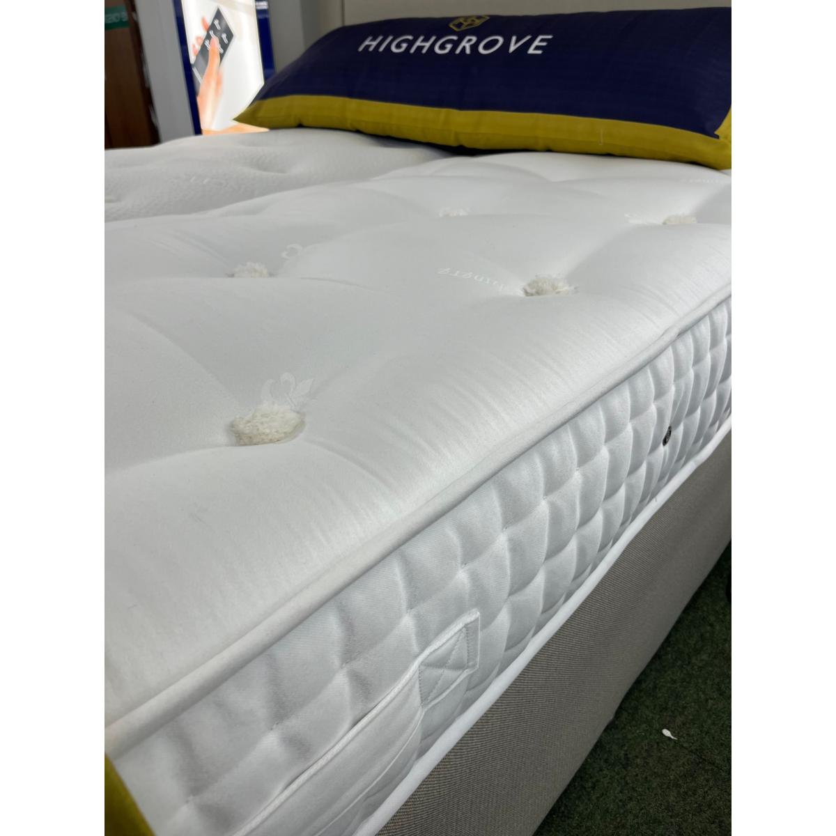 Highgrove Ludlow Firm Pocket Sprung Mattress - 120cm Small Double – image 3