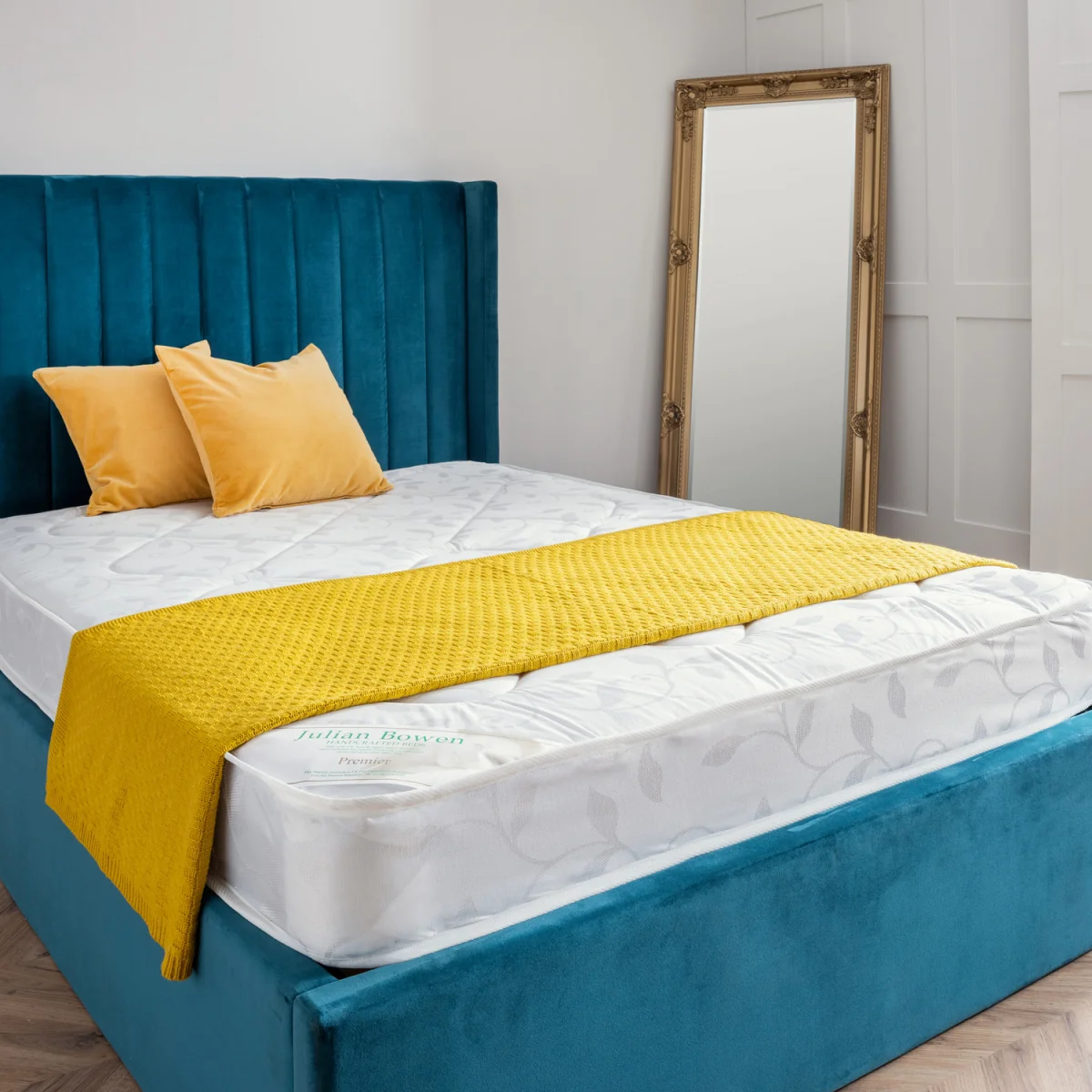 Premier Mattress - White / Kingsize – image 3