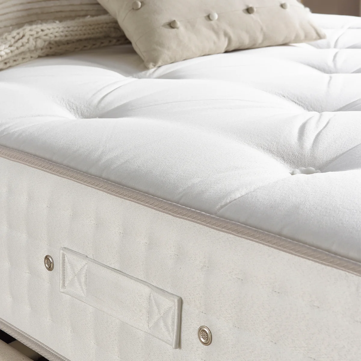 Prestige 7000 Pocket Cashmere Wool Dual Sided Mattress Medium Firm - White / King – image 5