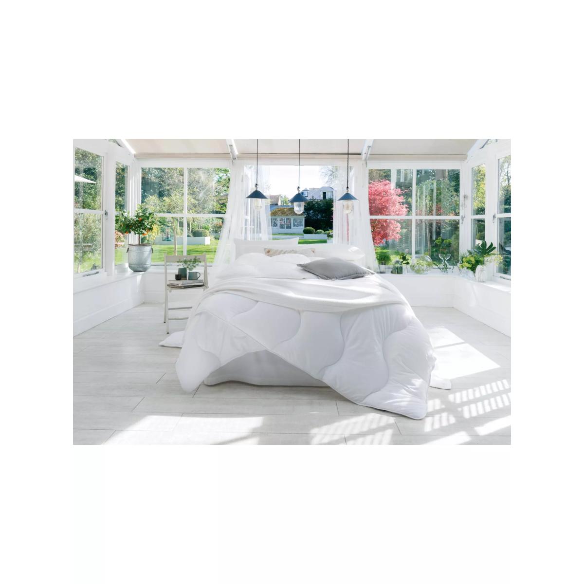 The Fine Bedding Company Breathe Duvet, 7 Tog – image 4