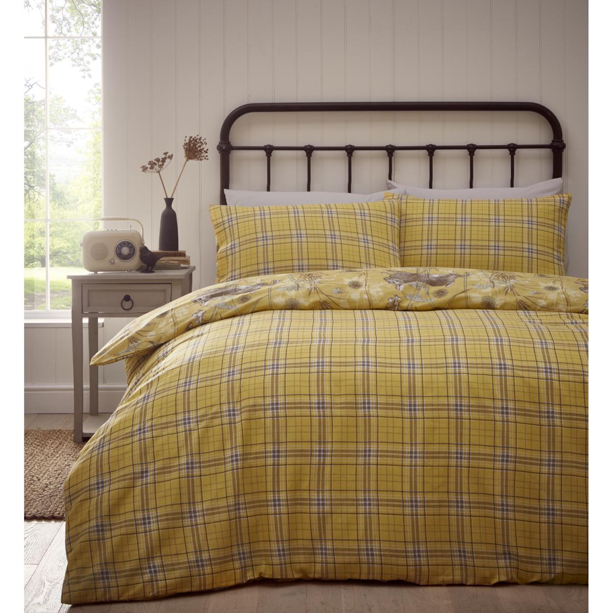 Rabbit Meadow Duvet And Pillowcase Set - Pink / Superking – image 10
