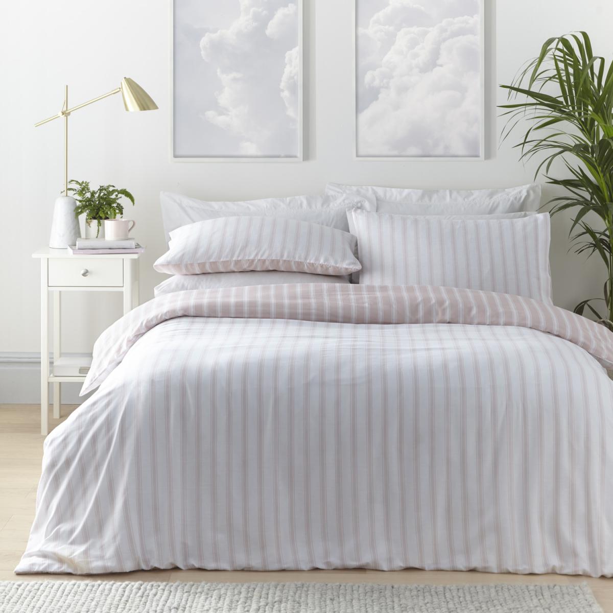 Harvard Stripe Duvet Set - Pink / Superking – image 4