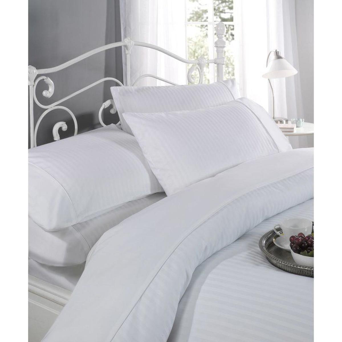 Ritz Duvet Complete Set - White / SuperKing – image 2
