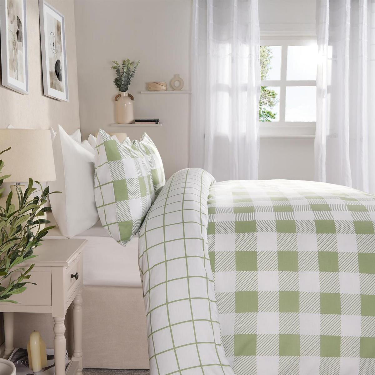 Dreamscene Check Gingham Printed Reversible Duvet Set - Sage / Superking – image 3