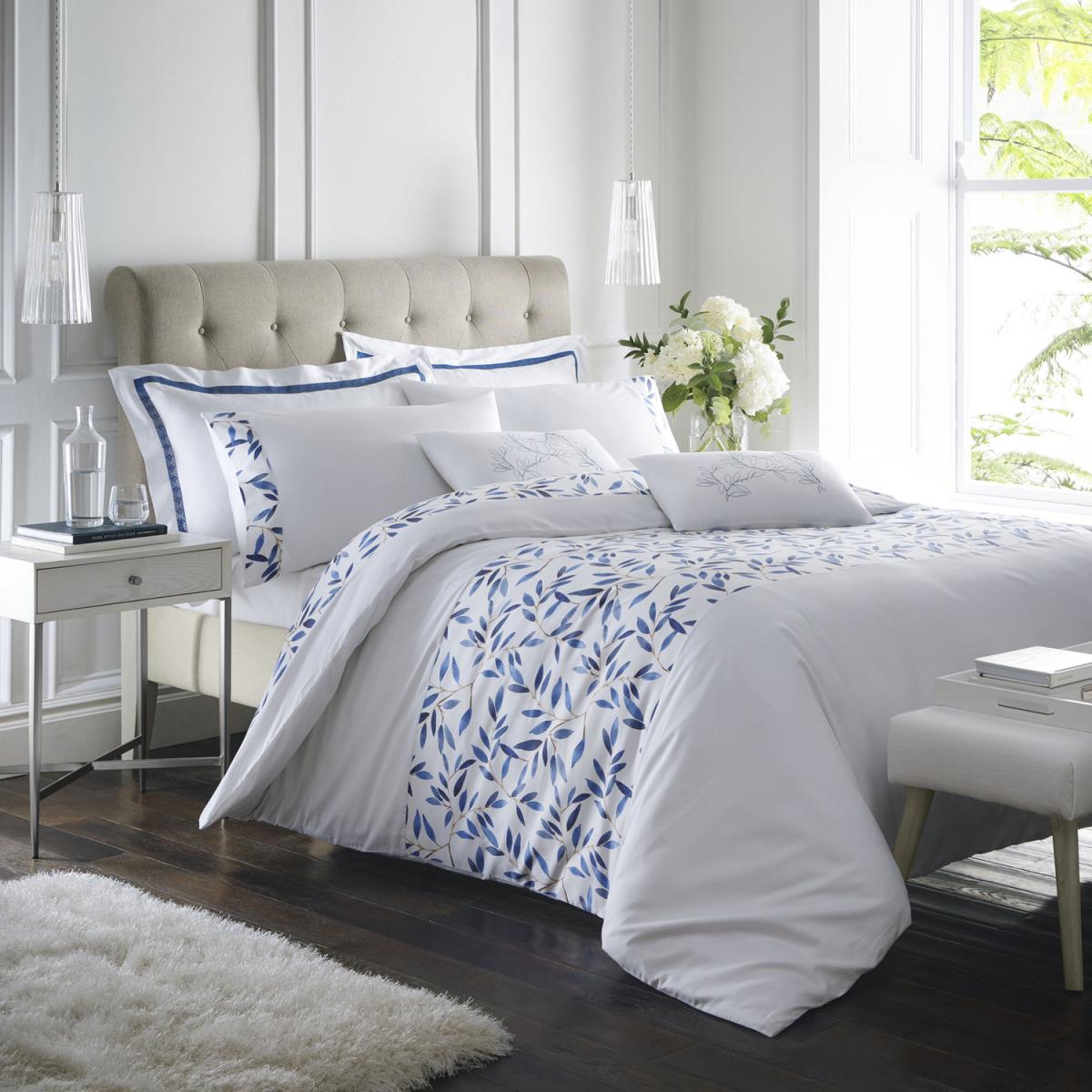 Juliet Fitted Sheet - White / King – image 3