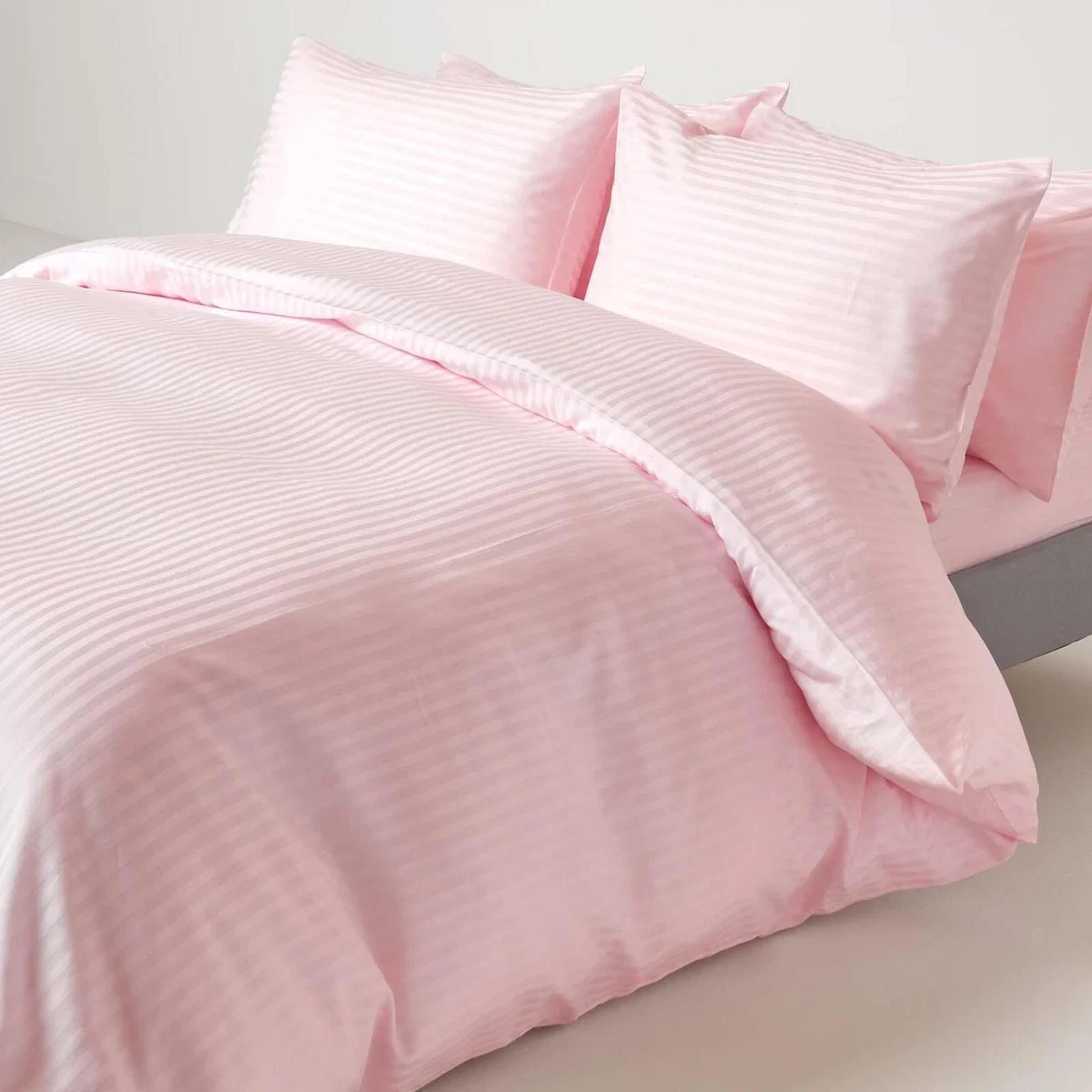 330 Thread Count Egyptian Cotton Satin Stripe Fitted Sheet - Pink / King – image 3