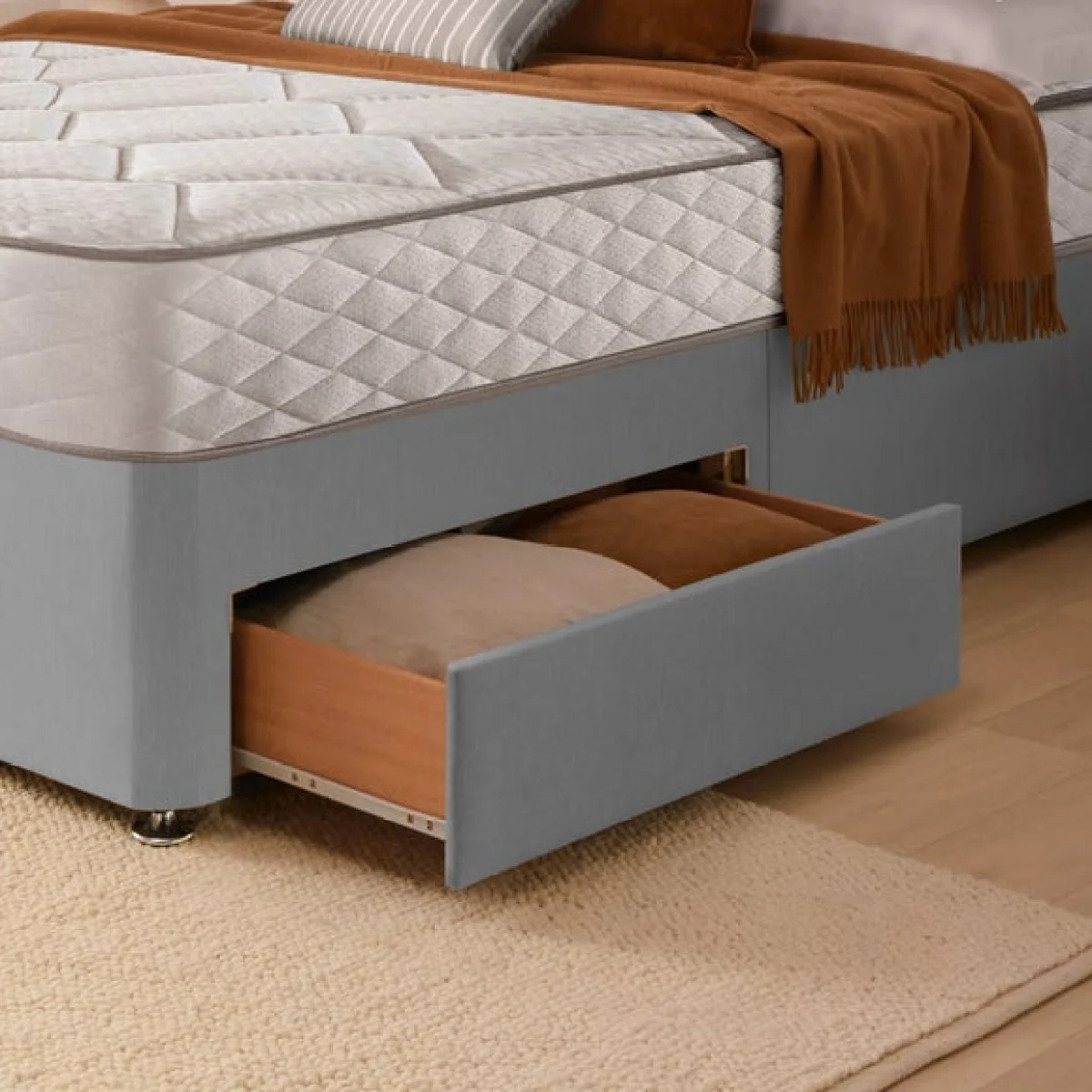 Silentnight Divan Set with Malvern Headboard and 800 Pocket Spring Memory Foam Mattress – image 4