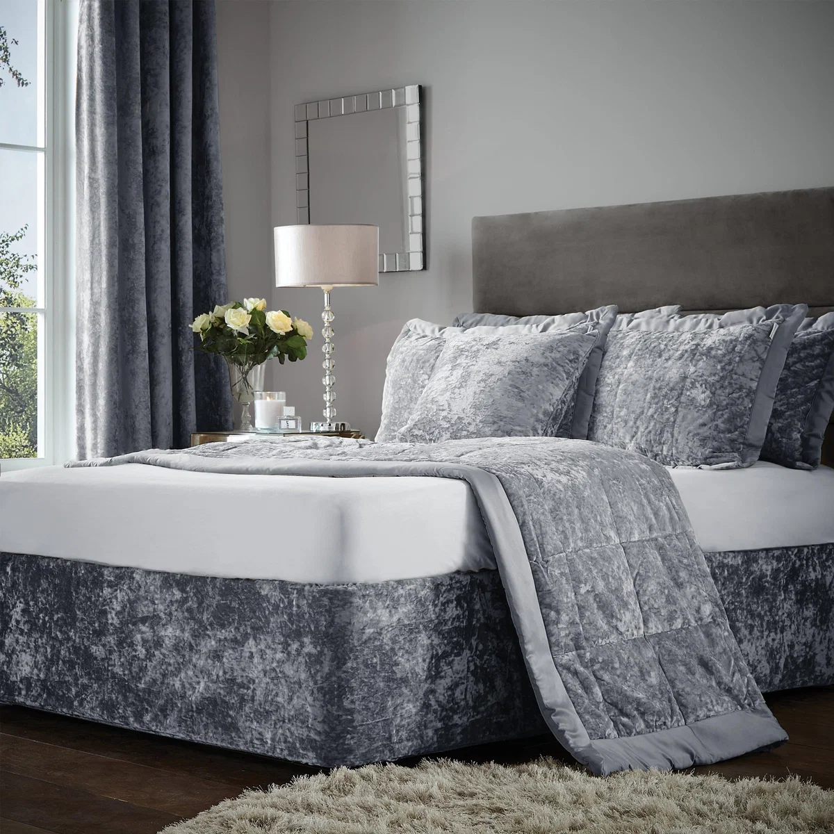 Catherine Lansfield Crushed Velvet Divan Base Bed Wrap Silver – image 1