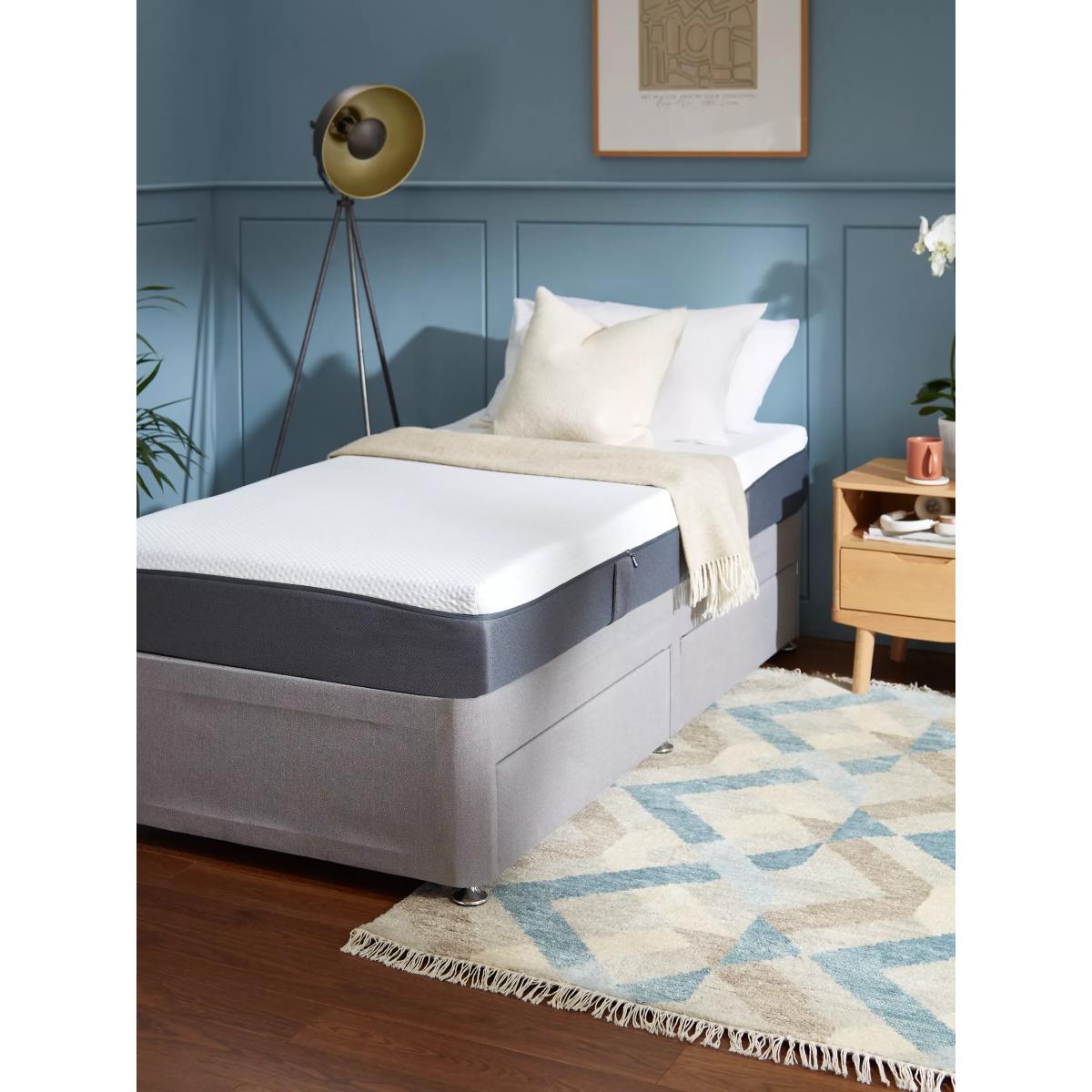 Emma Hybrid Mattress, Medium Tension, Single – image 2