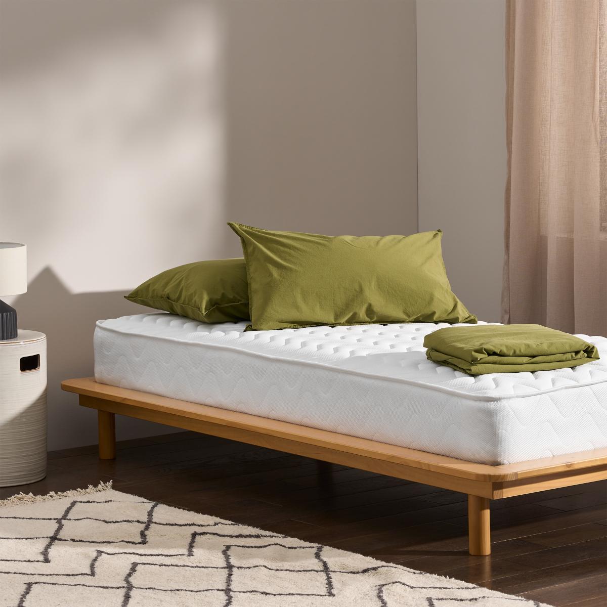 Noto Open Coil Single Mattress, Medium Tension – image 5