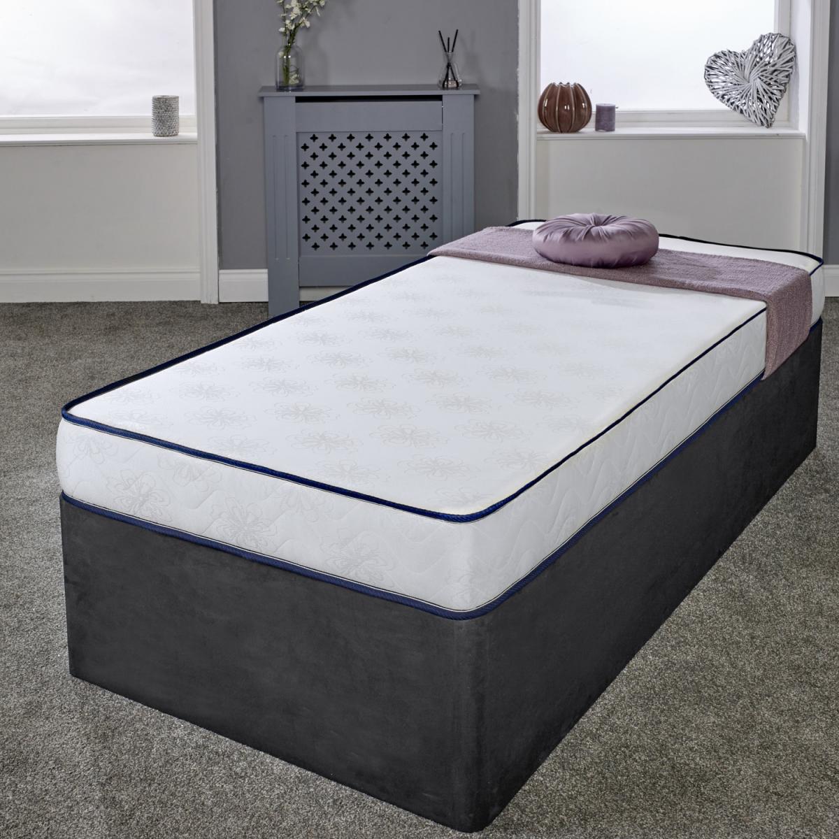 Black & White Flattop Budget Mattress - White & Black / Small Single – image 2