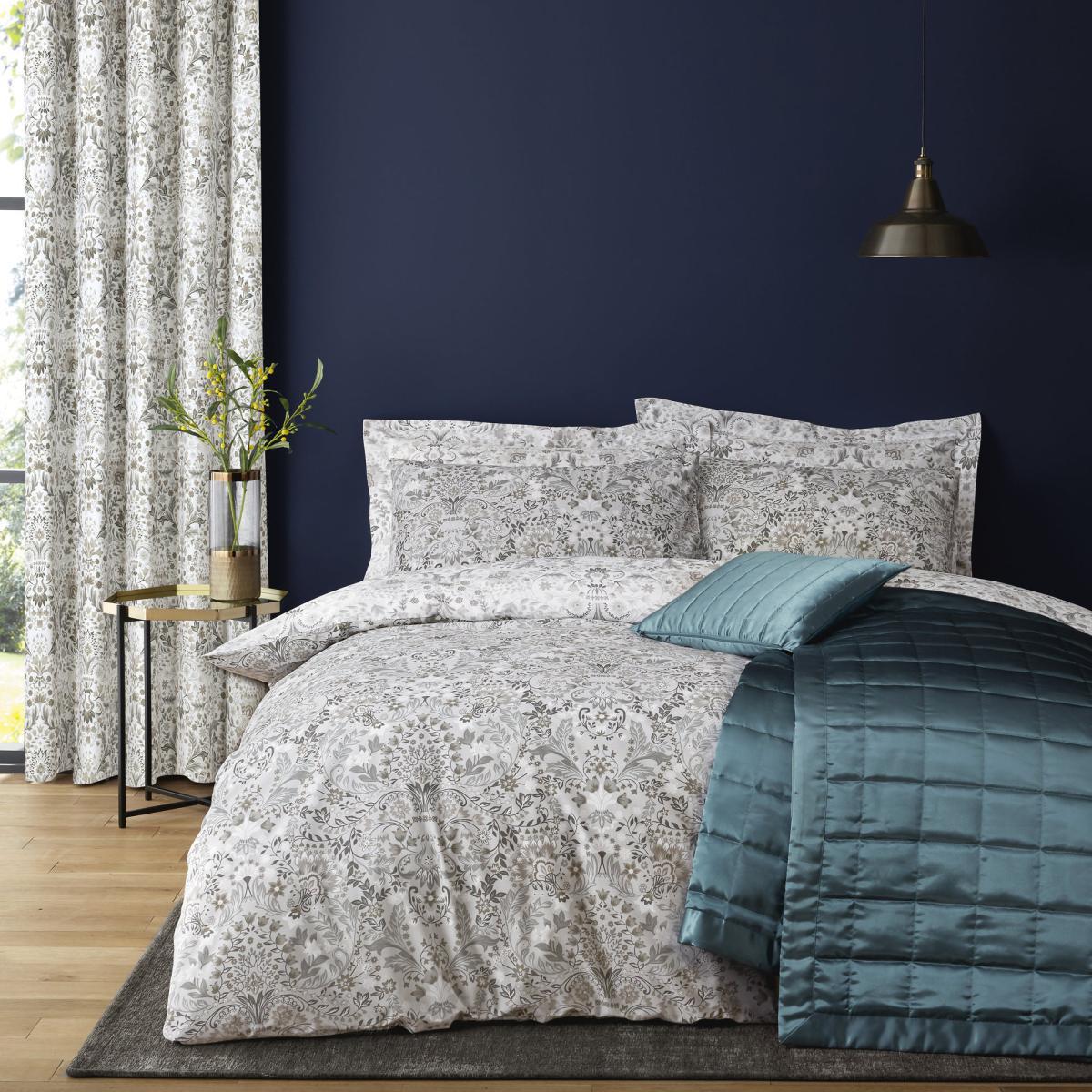 Hardwick Floral Grey Reversible Duvet Cover and Pillowcase Set Light Grey – image 3