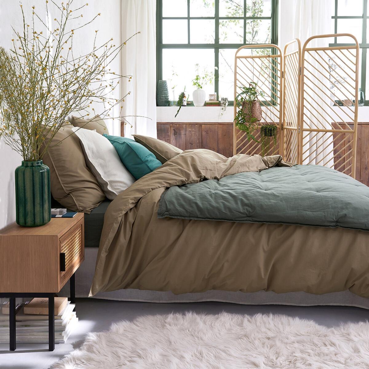 Scenario Plain Washed Cotton Flat Sheet – image 5