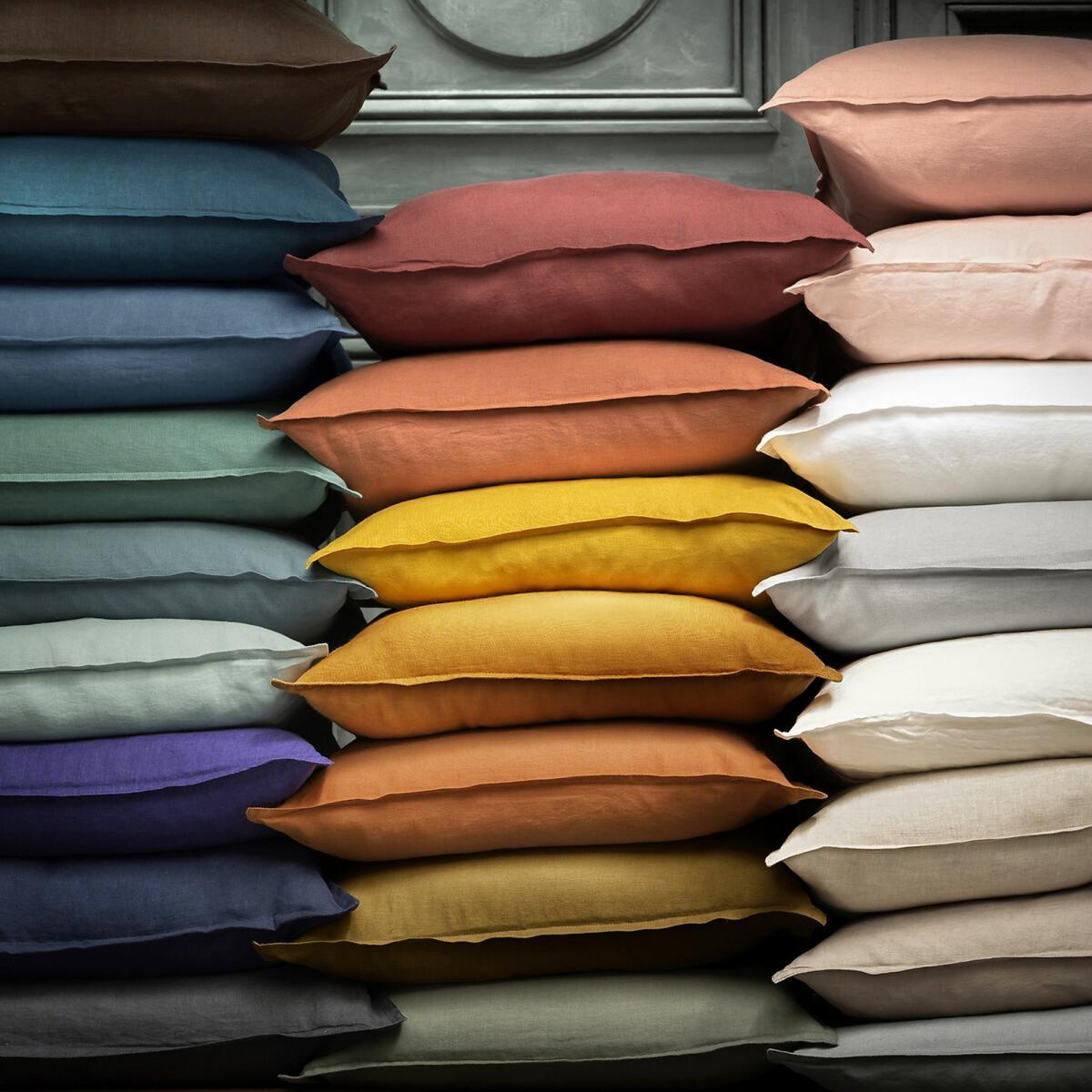 Elina Washed Linen Fitted Sheet – image 3
