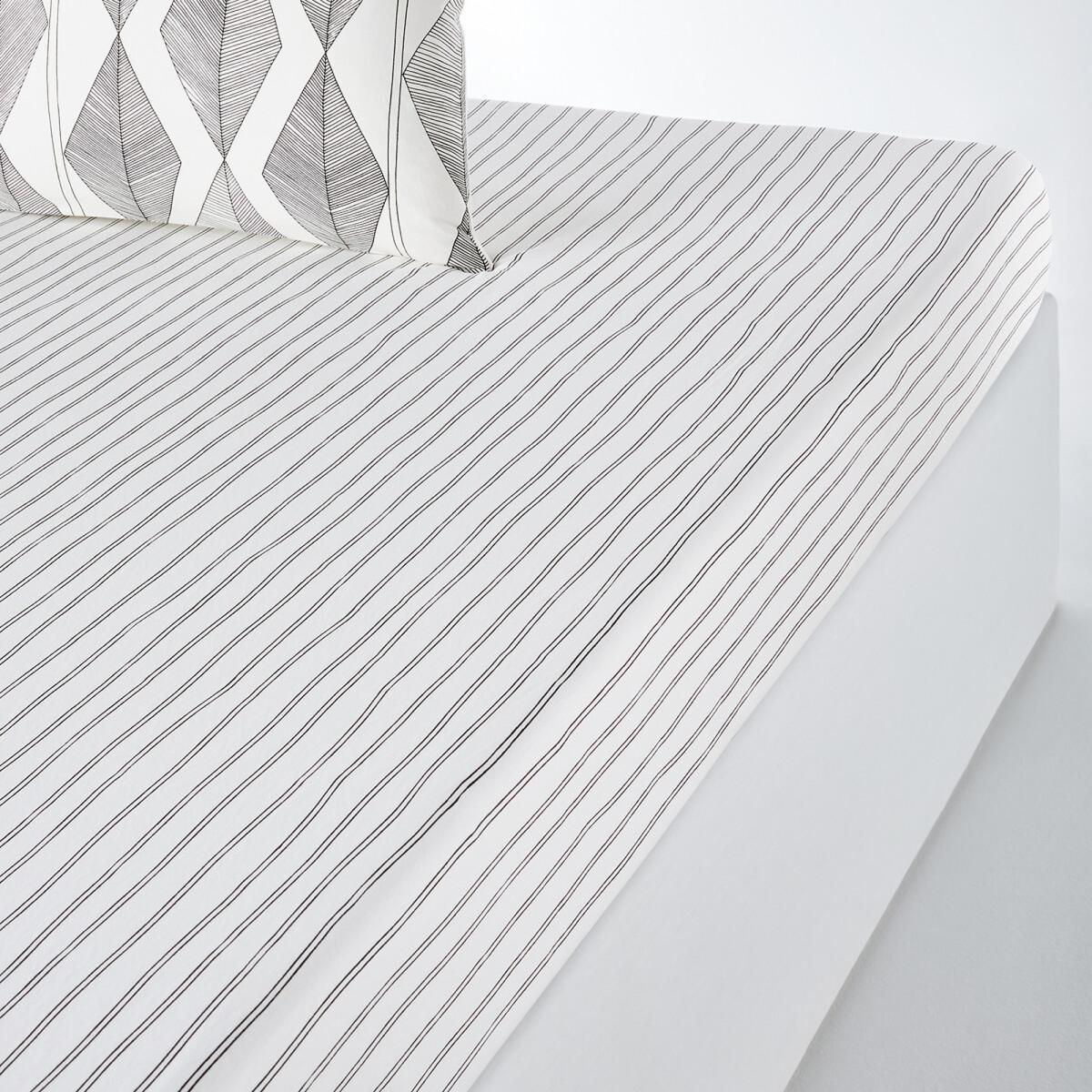 Assane Washed Cotton Fitted Sheet – image 1