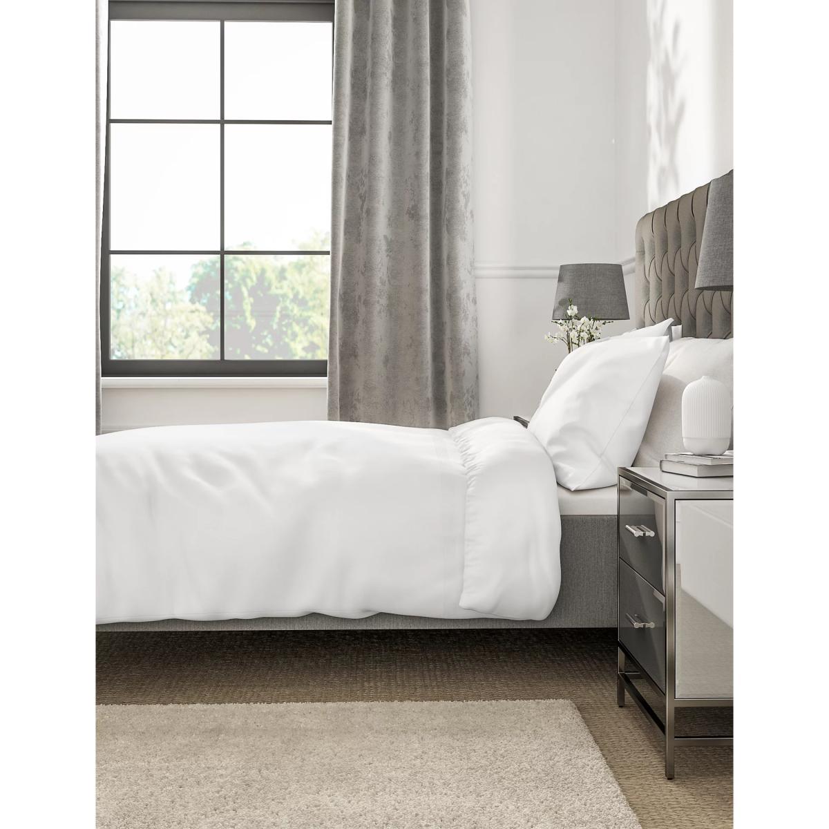 M&S Easycare Percale Duvet Cover - 6FT - White, Cranberry,Dark Ochre,Light Cream,Aqua,Oyster,White,Light Putty,Medium Pink,Light Duck Egg – image 4