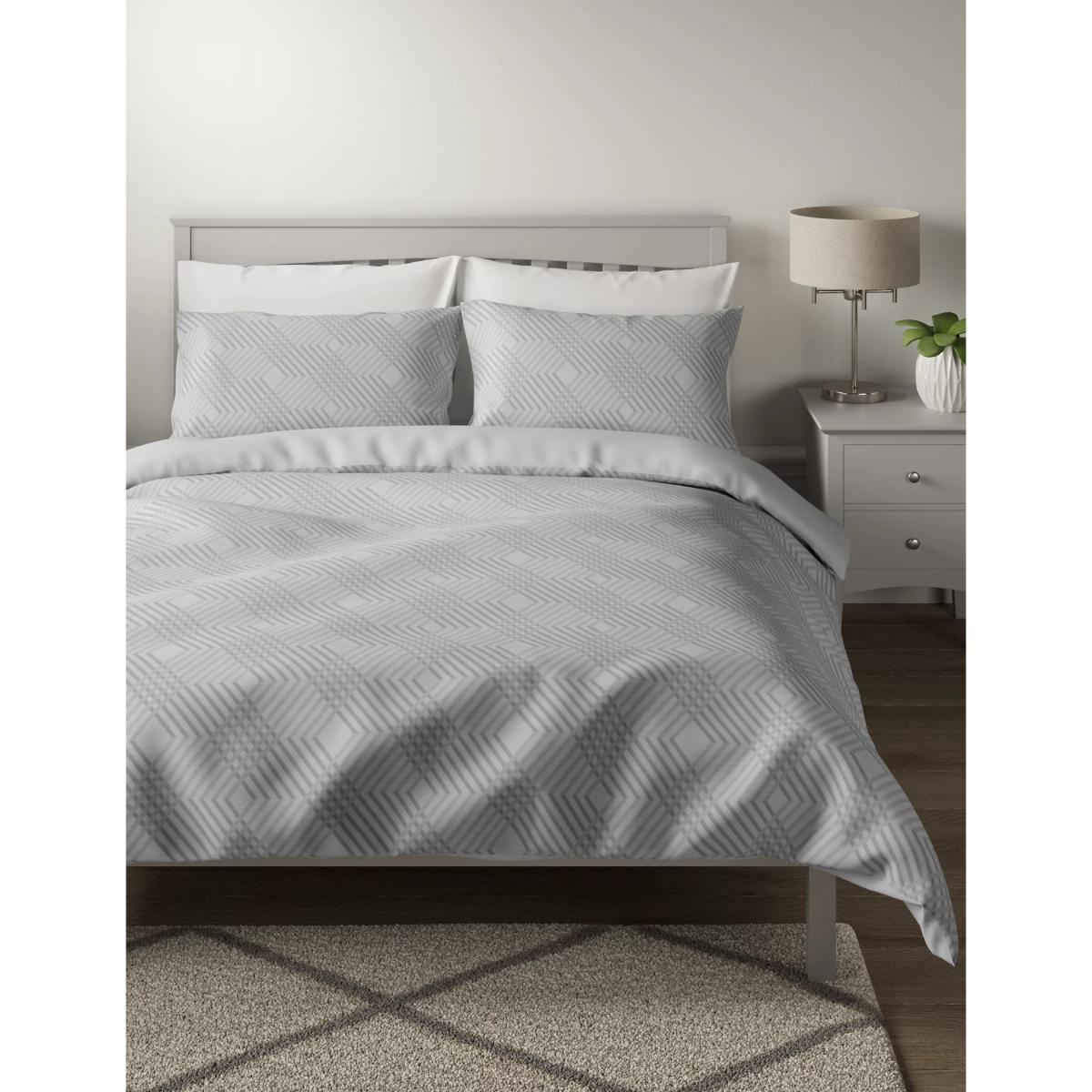 M&S Pure Cotton Geometric Sateen Bedding Set - 5FT - Grey, Grey – image 4