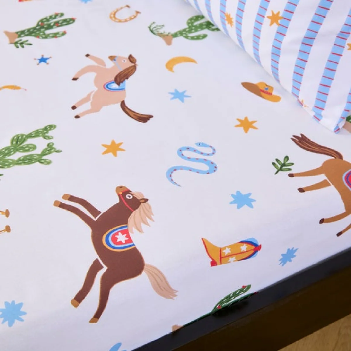Set of 2 Cowboy Carnival Fitted Sheets – image 2