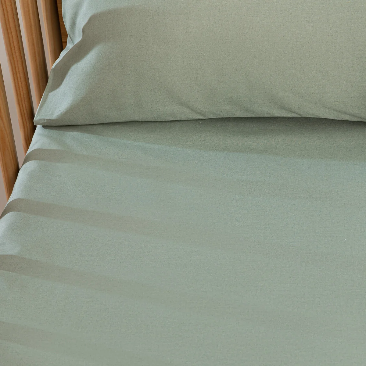 Cotton Percale Baby's Fitted Sheet with 17cm Flap – image 3