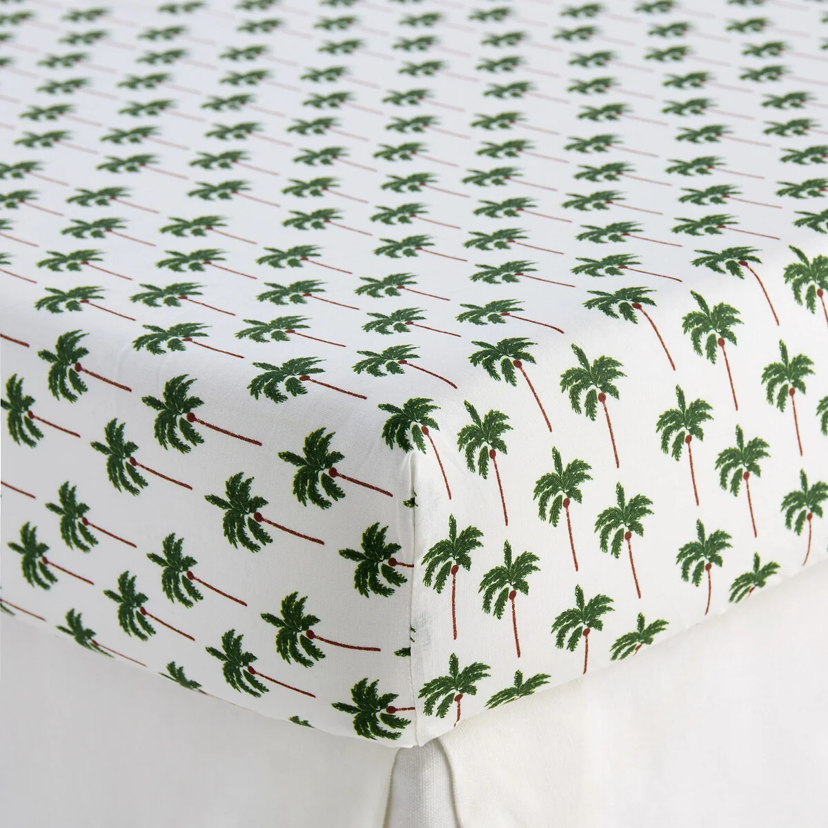 Tapahi Palm Tree Print 50% Recycled Cotton Child's Fitted Sheet with 25cm Flap – image 3