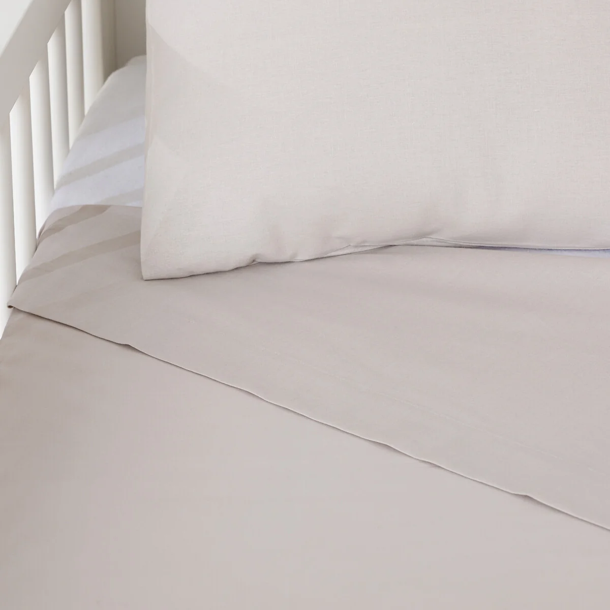 Scenario Baby's Flat Sheet in Cotton – image 2
