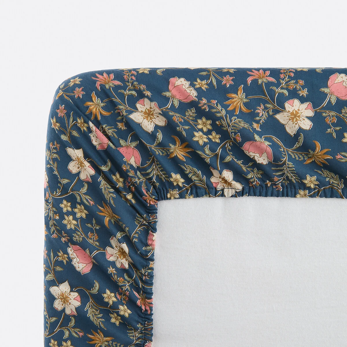 Fitted Sheet in 30% Recycled Cotton. 25cm, Jasmine – image 3