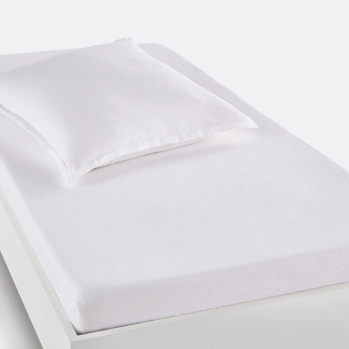 Linot 30cm High Washed Linen Child's Fitted Sheet – image 1