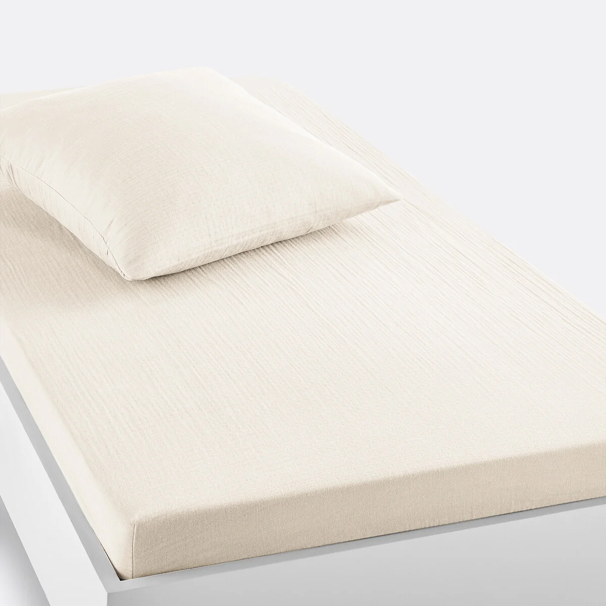 Kumla Children's Plain Cotton Muslin Fitted Sheet – image 1