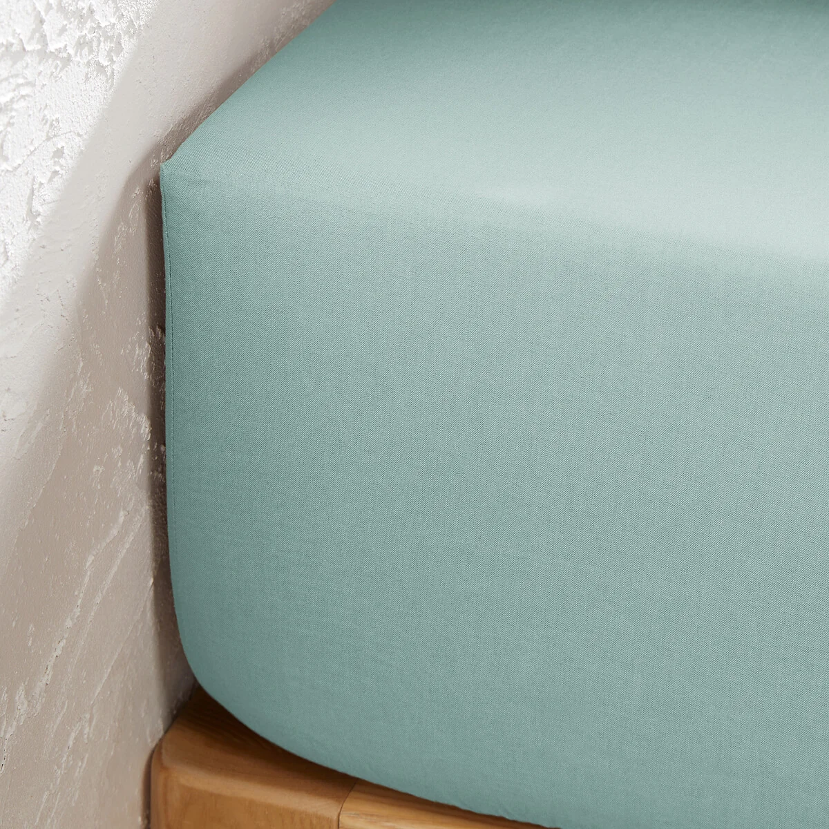 Scenario 25cm High Plain Polycotton Fitted Sheet – image 2