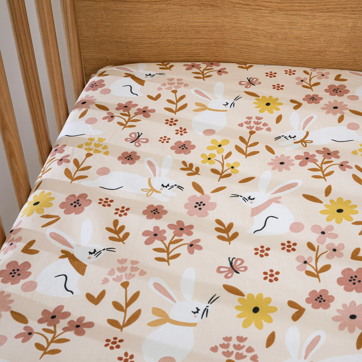 Baby's Floral Rabbit Fitted Sheet in Organic Cotton – image 3