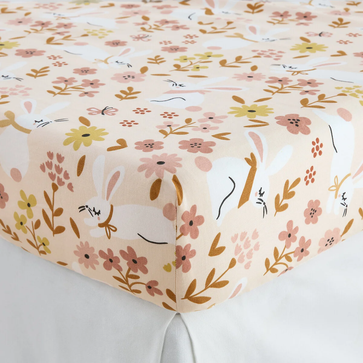 Baby's Floral Rabbit Fitted Sheet in Organic Cotton – image 5