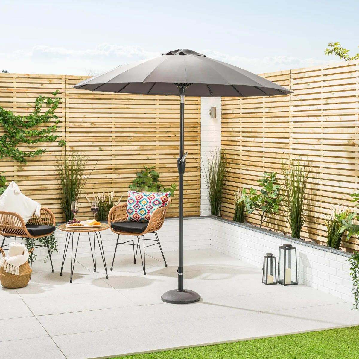Shanghai Parasol with Tilt - 2m – image 14