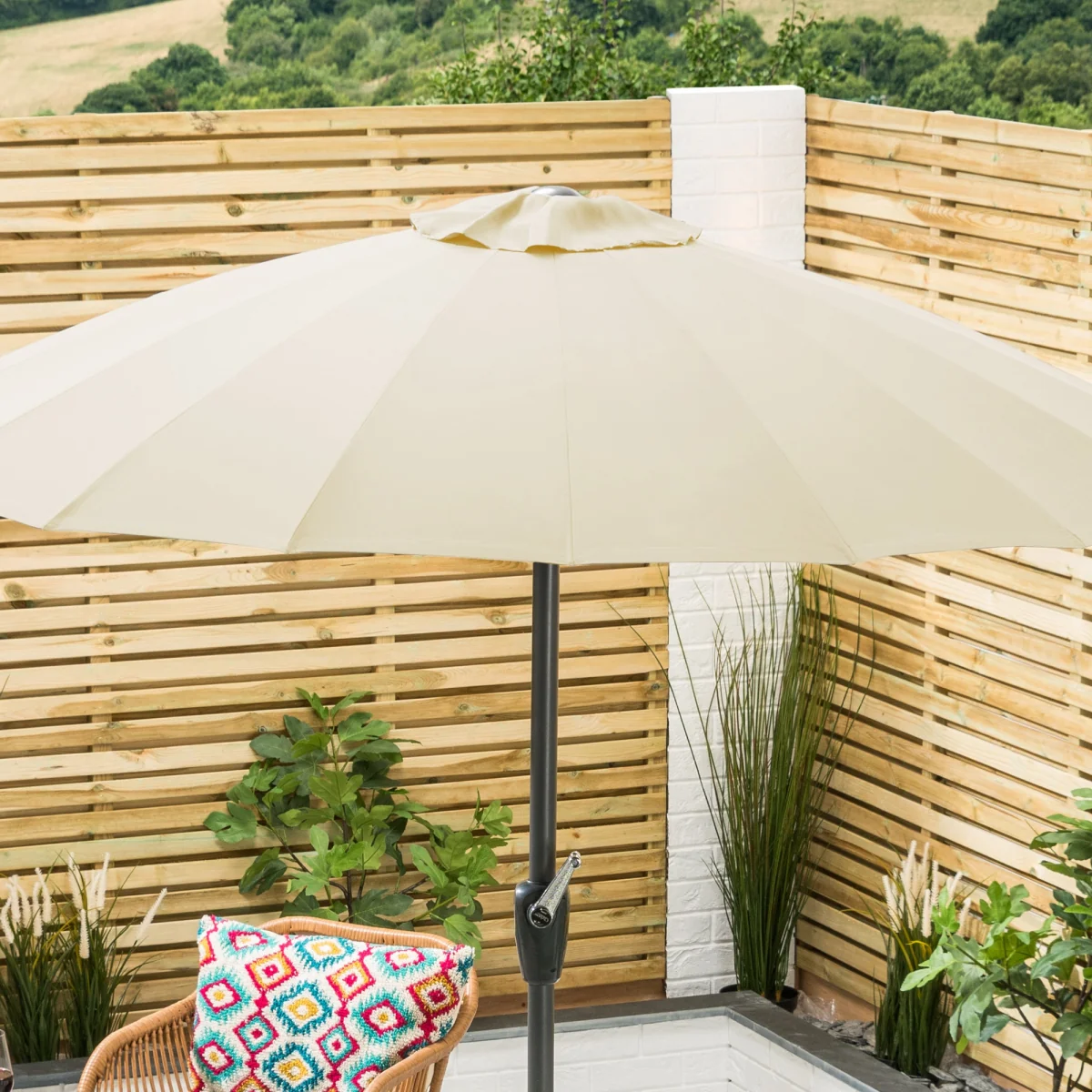 Shanghai Parasol with Tilt - 2m – image 19