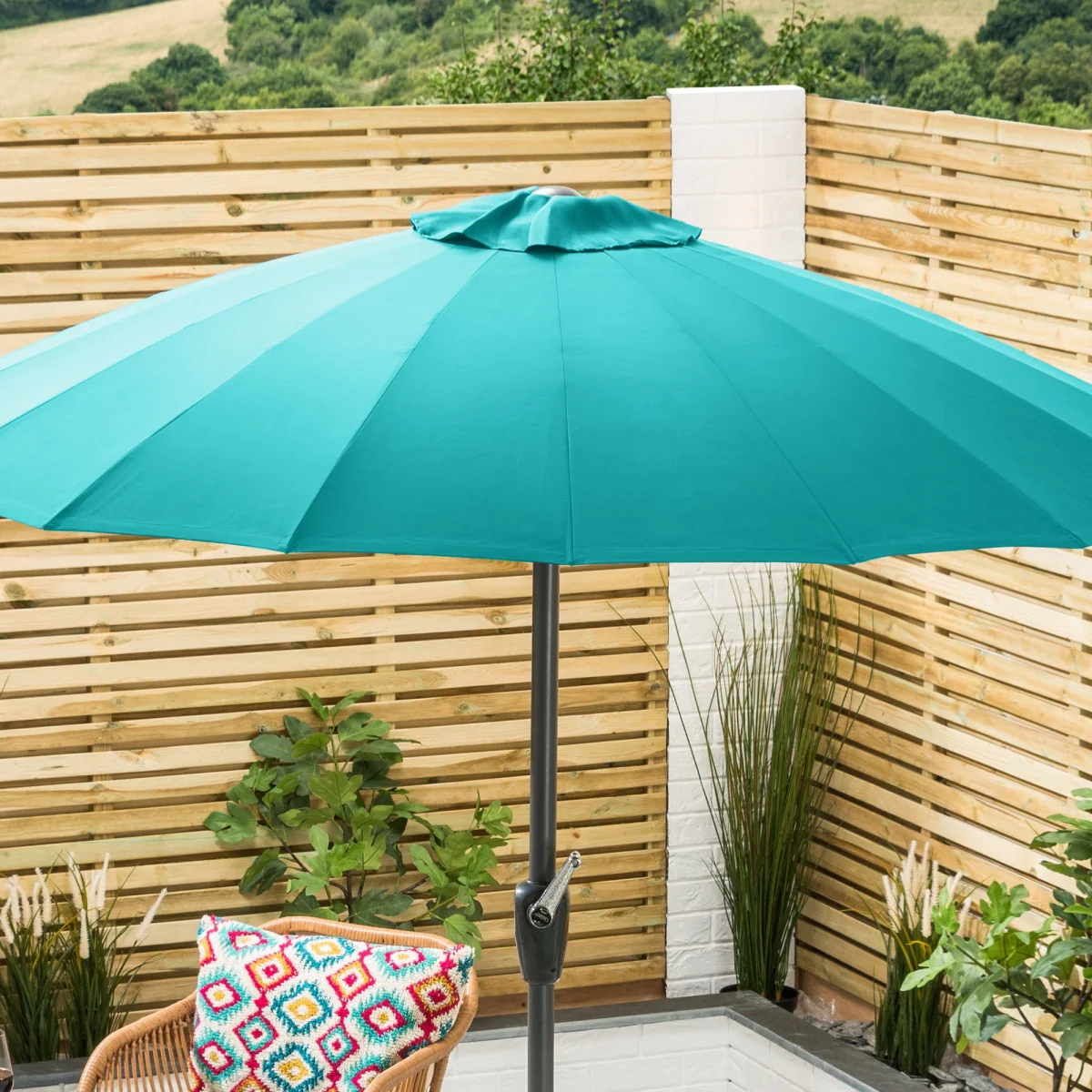 Shanghai Parasol with Tilt - 2m – image 8
