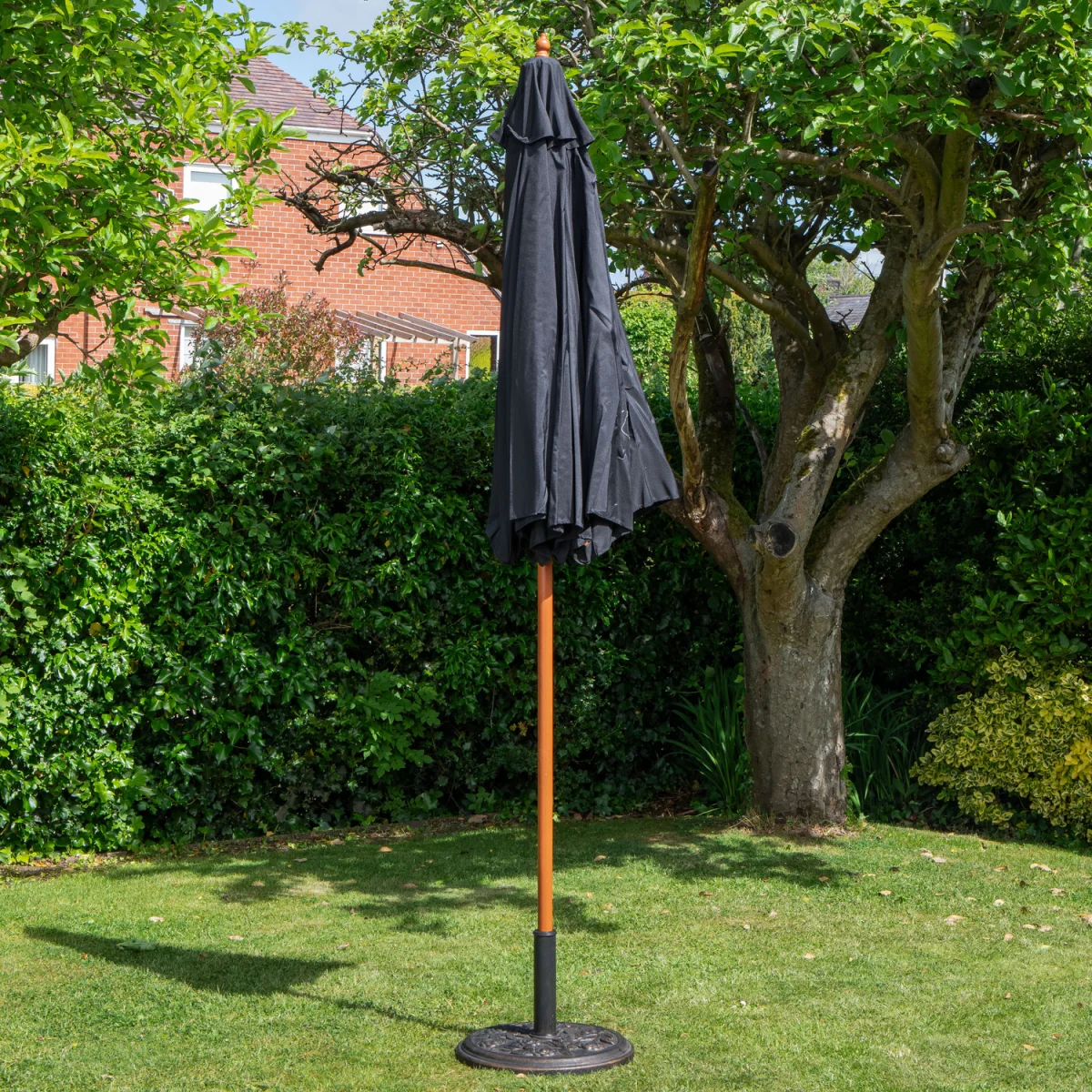 Samuel Alexander 2.7m Outdoor Wooden Garden Parasol Sun Shade with Carry Bag in Black - Black – image 3