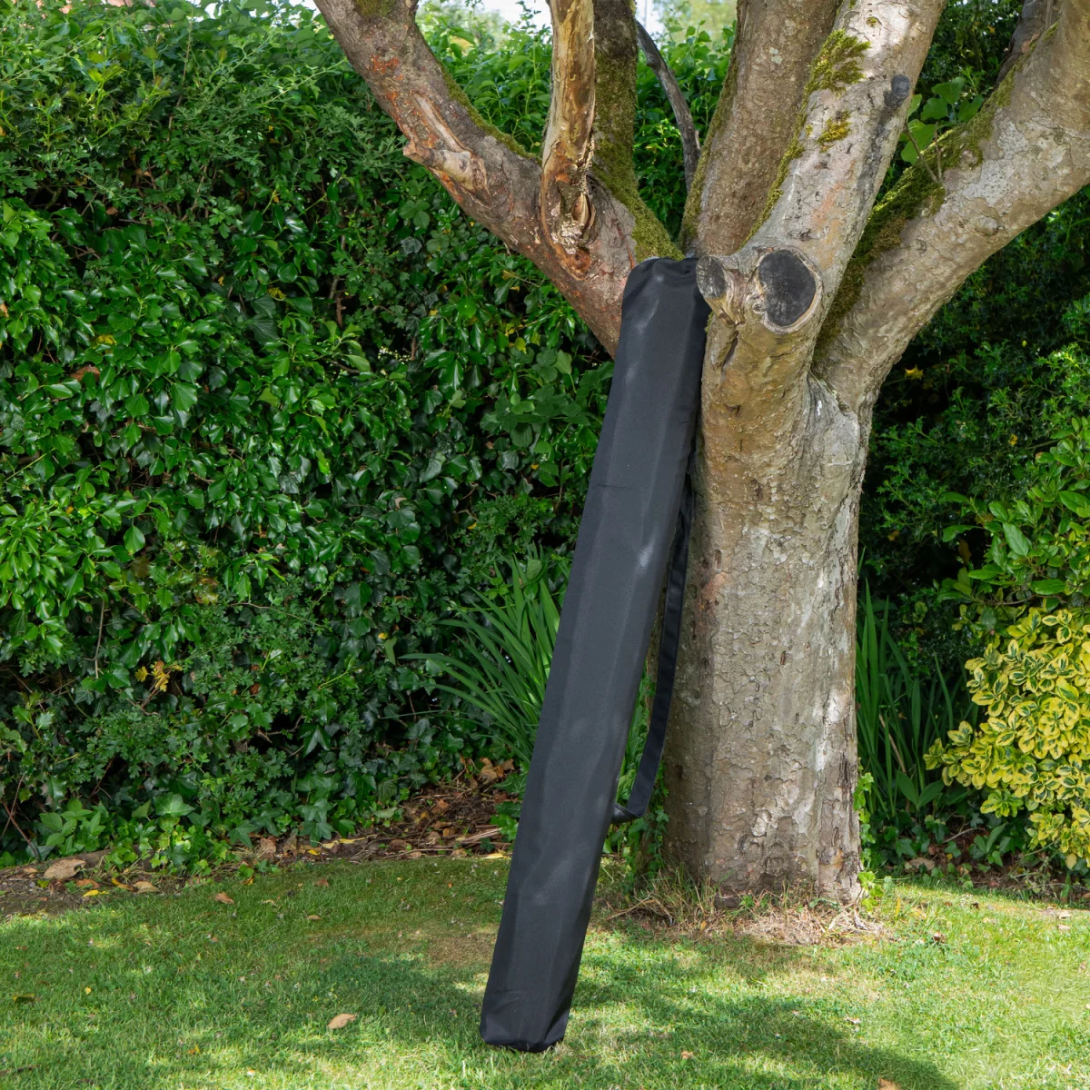 Samuel Alexander 2.7m Outdoor Wooden Garden Parasol Sun Shade with Carry Bag in Black - Black – image 4