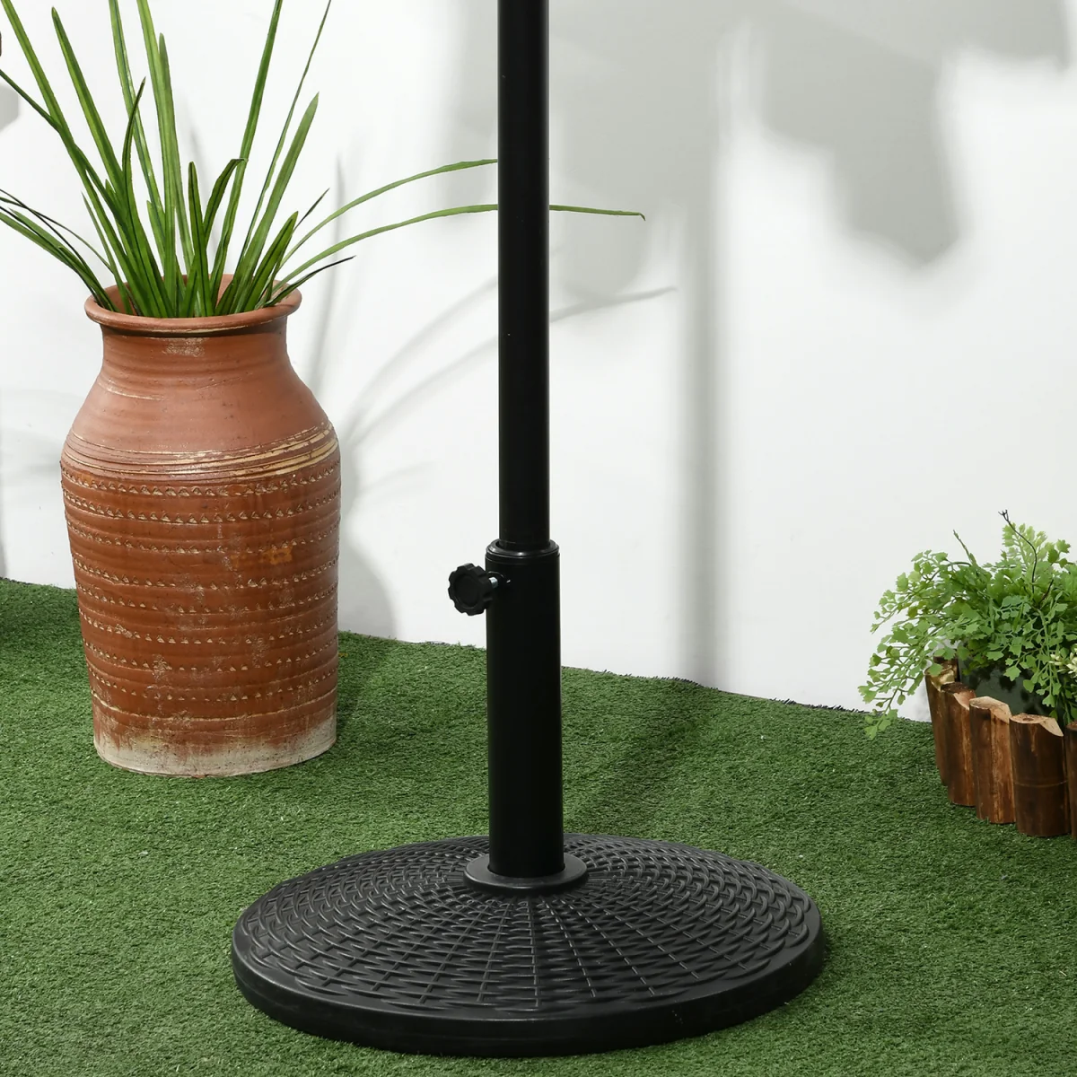 Outsunny Round Cement Parasol Base 84D-044V00BK - Black – image 7