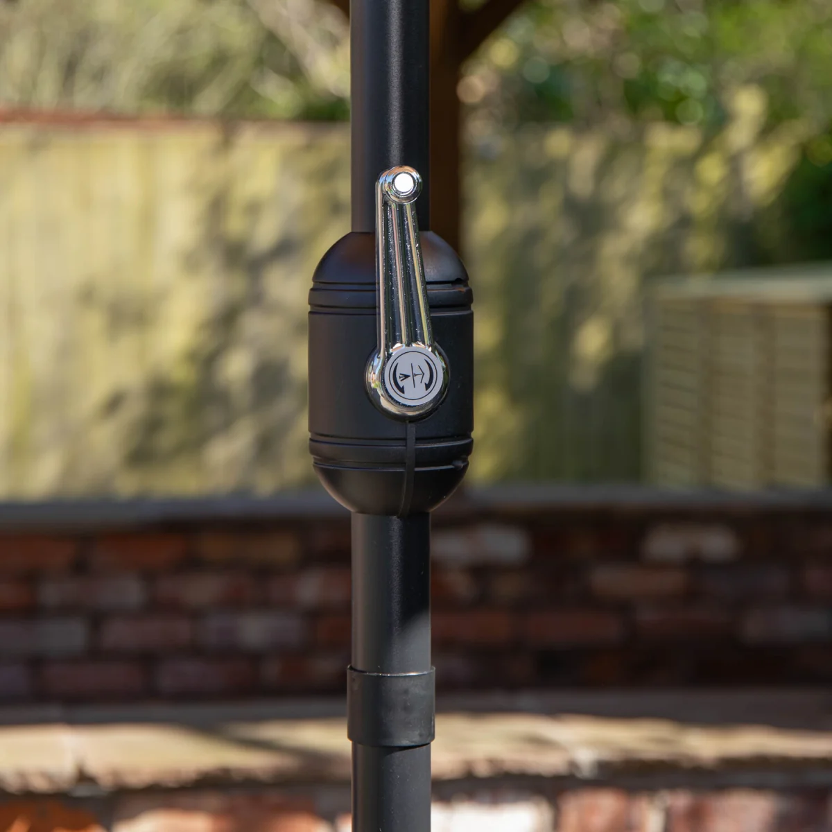 2.7m Havana Garden Patio Parasol with Crank Handle in Grey with 9kg Base Included - Grey – image 4