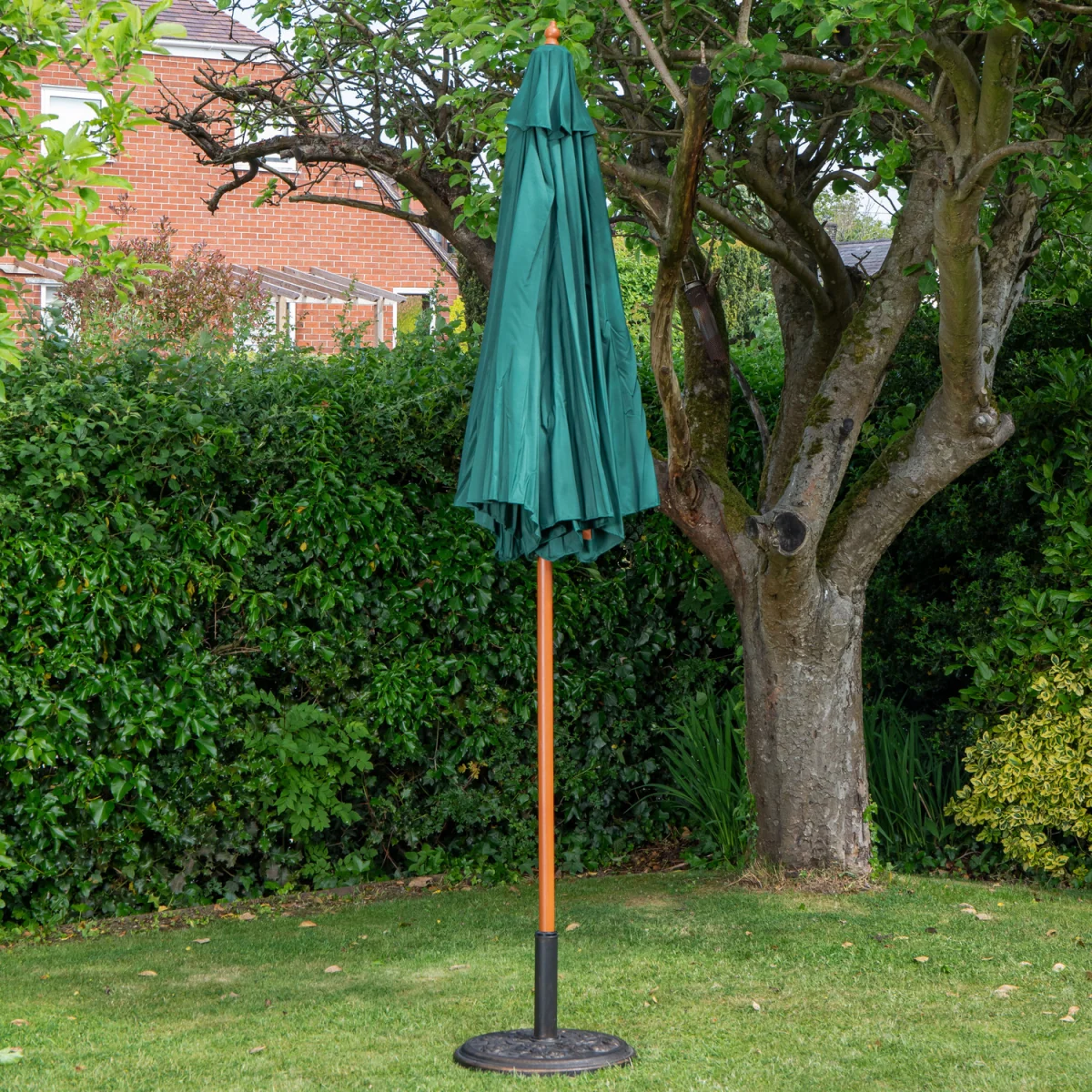 Samuel Alexander 2.7m Outdoor Wooden Garden Parasol Sun Shade with Carry Bag in Green - Green – image 2