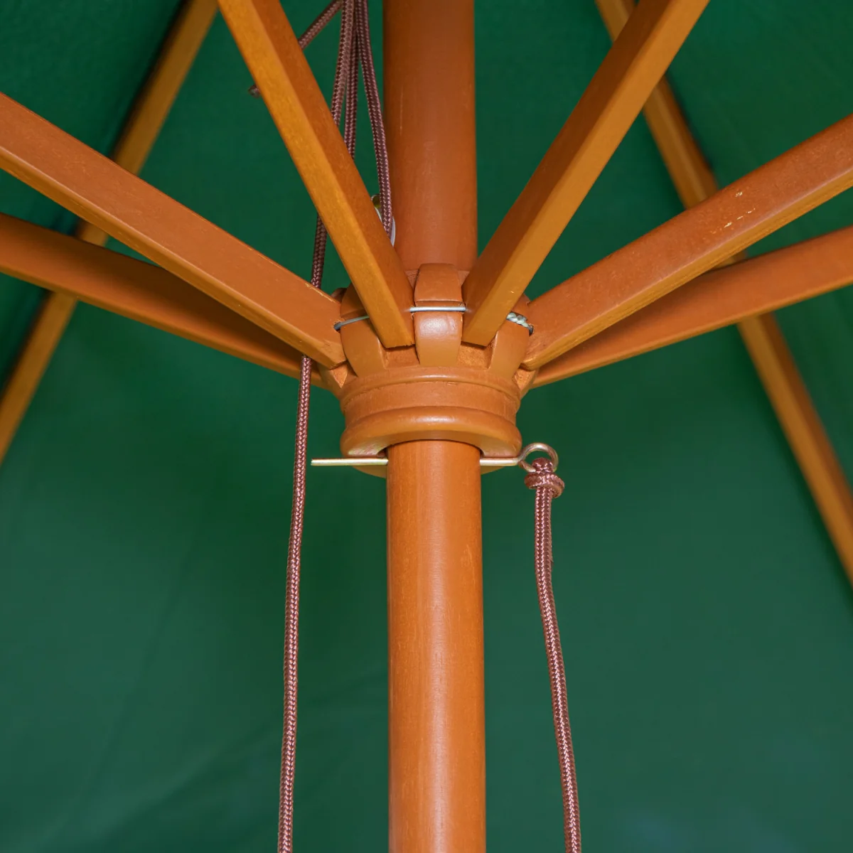 Samuel Alexander 2.7m Outdoor Wooden Garden Parasol Sun Shade with Carry Bag in Green - Green – image 6