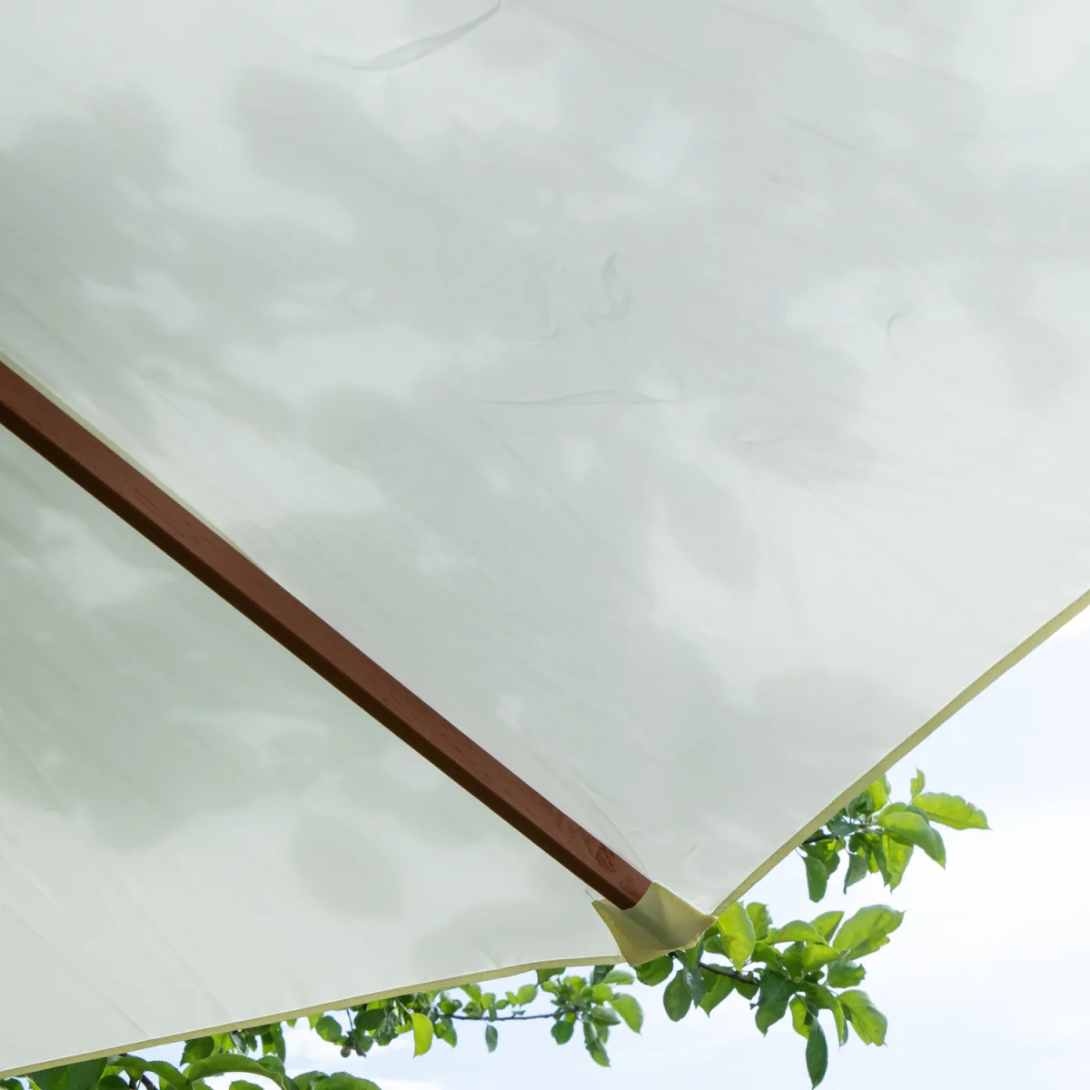 Samuel Alexander 2.7m Outdoor Wooden Garden Parasol Sun Shade with Carry Bag in Cream - Cream – image 4