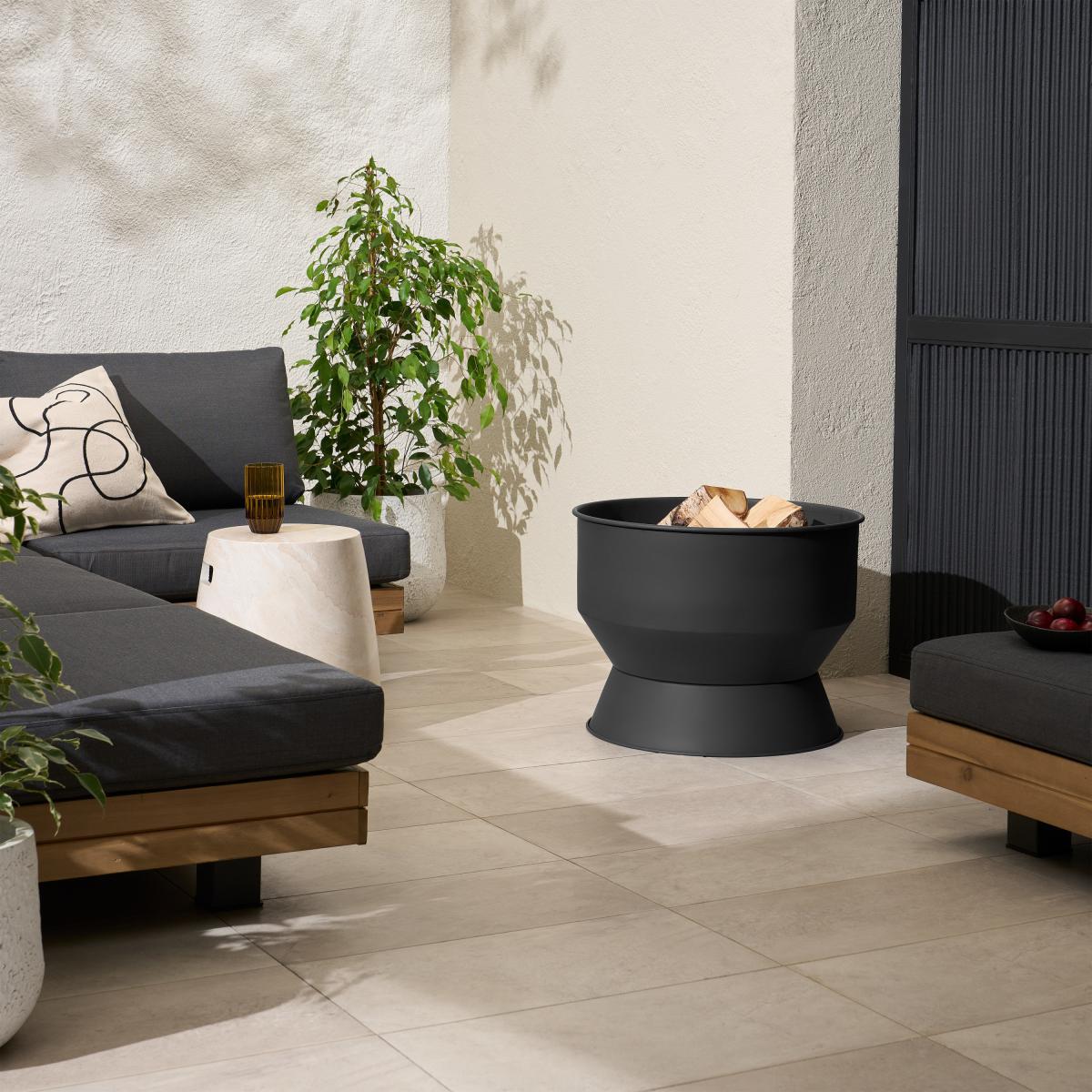 Anala Totem Fire Pit, Black – image 2