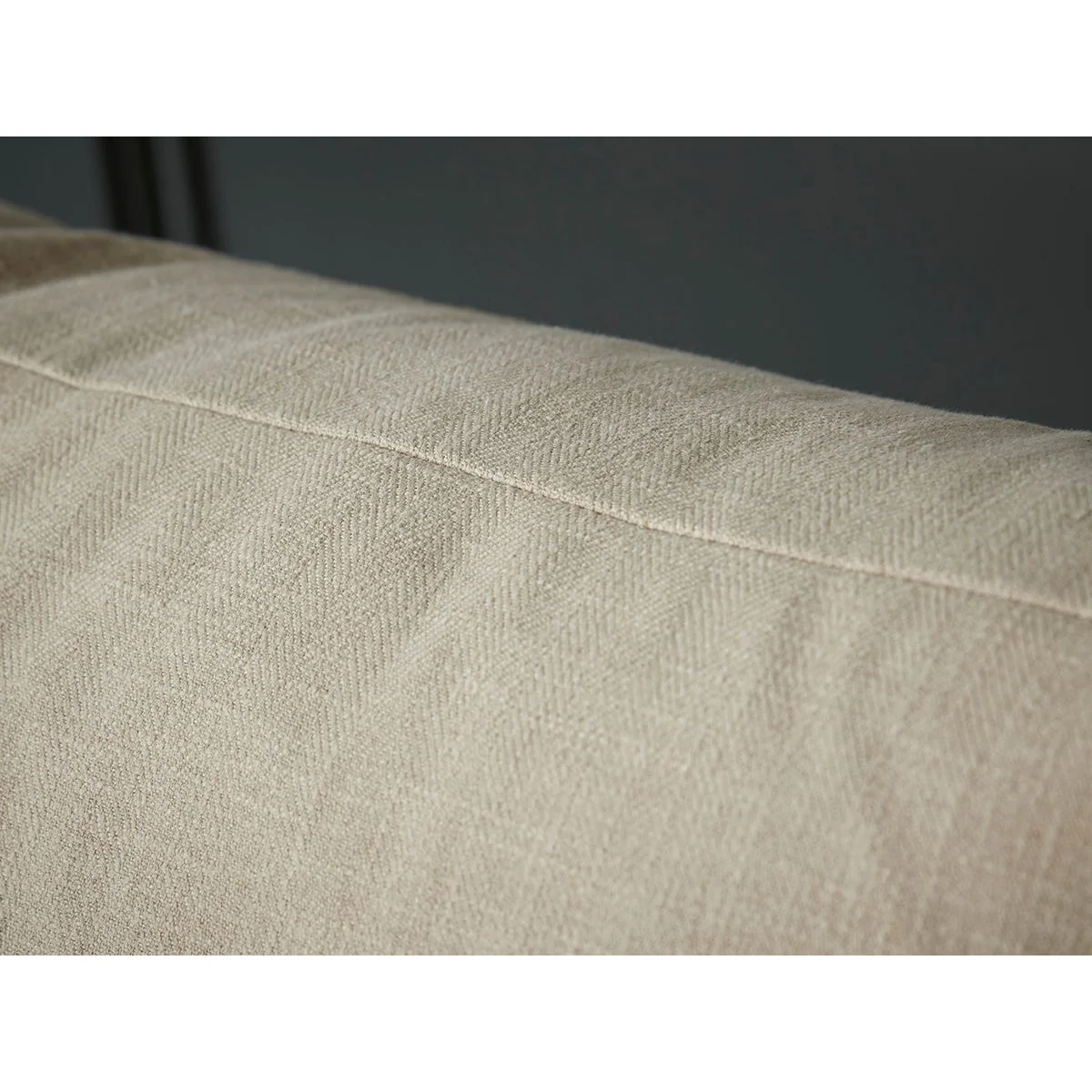 Kalmar Sofa – image 6