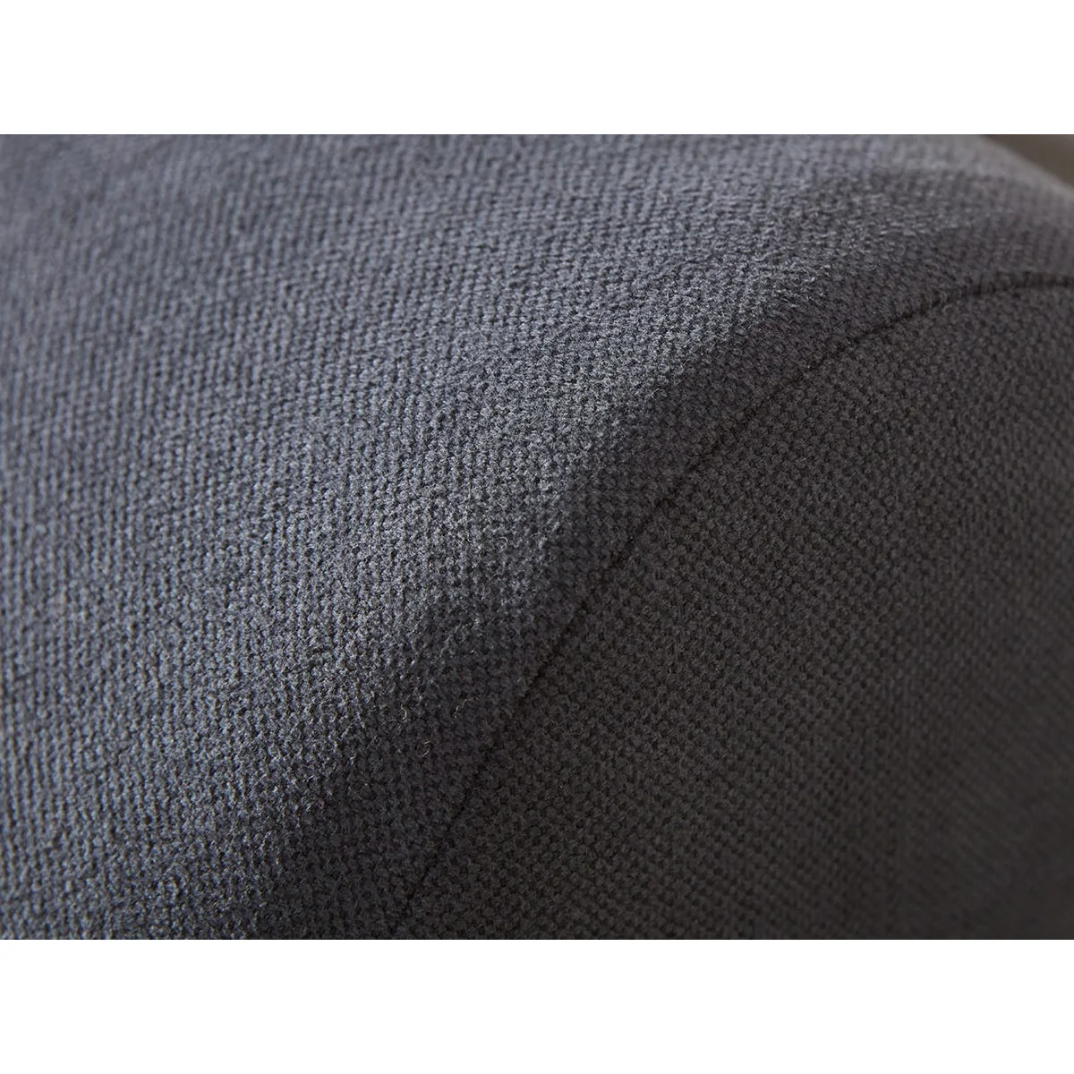 Reine Sofa – image 2