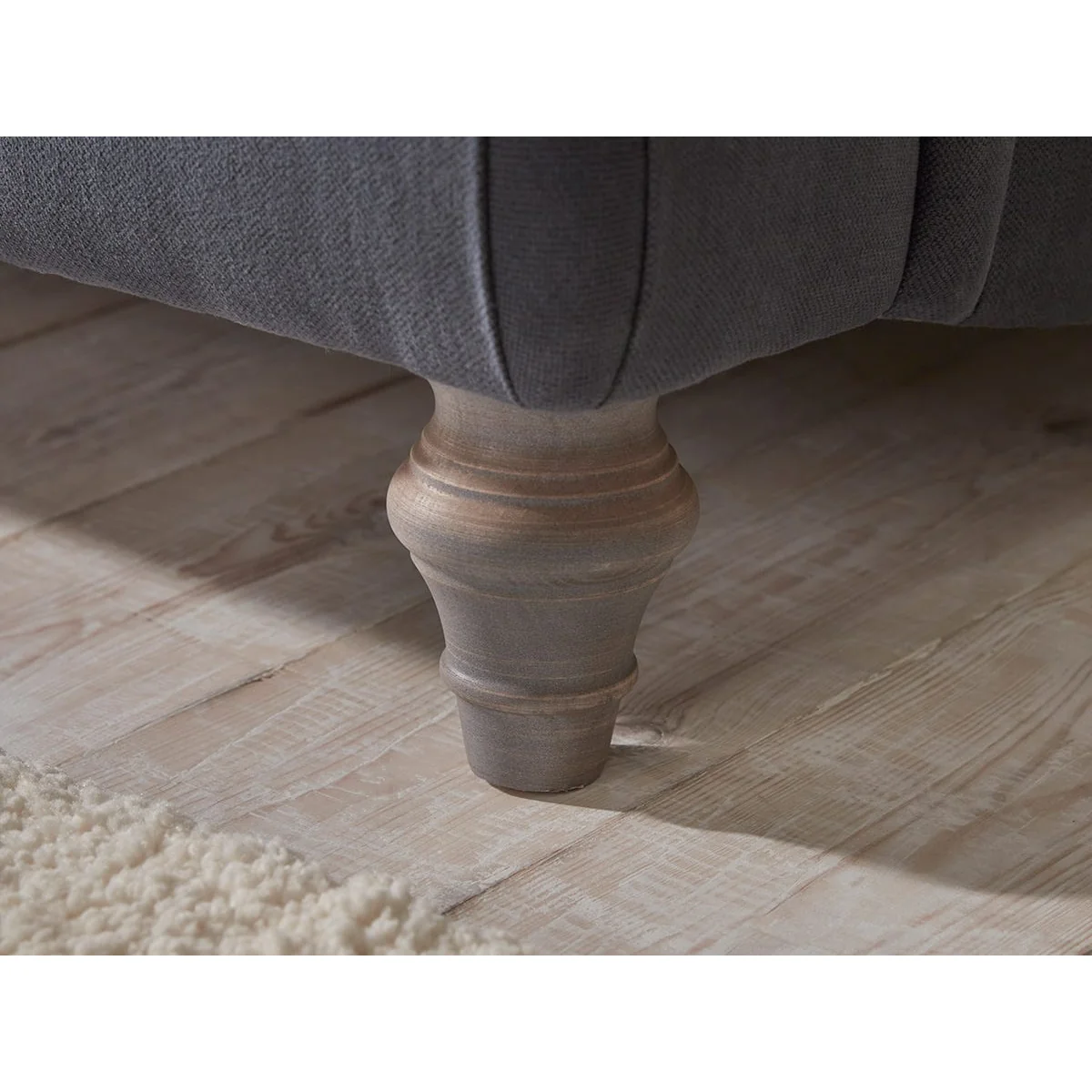 Reine Sofa – image 4