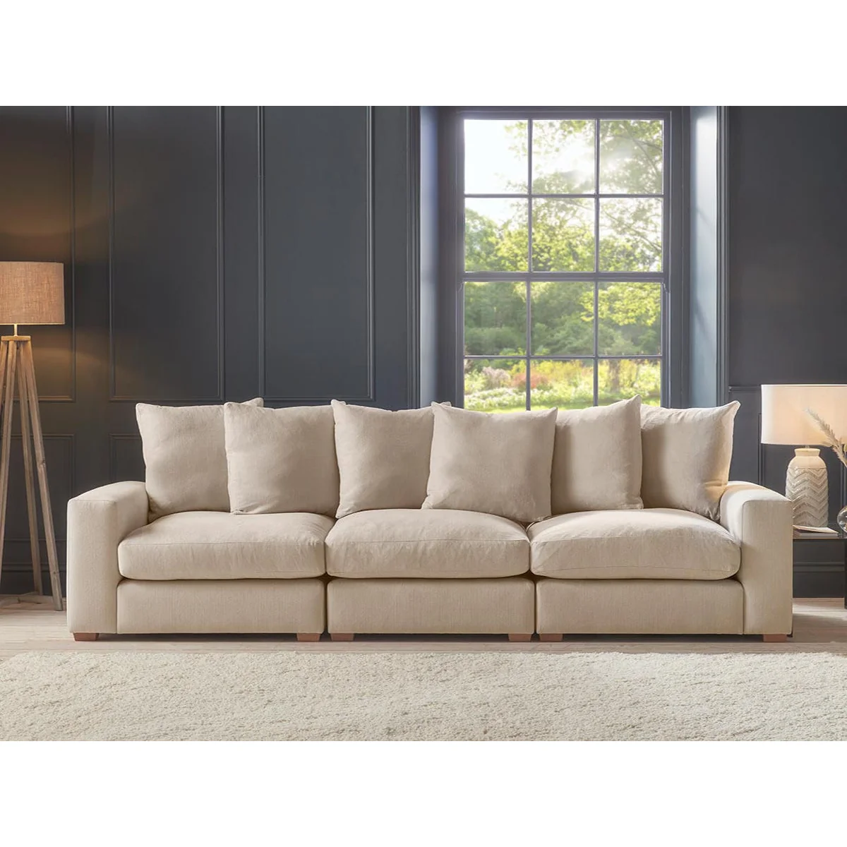 Lyon Sofa – image 5