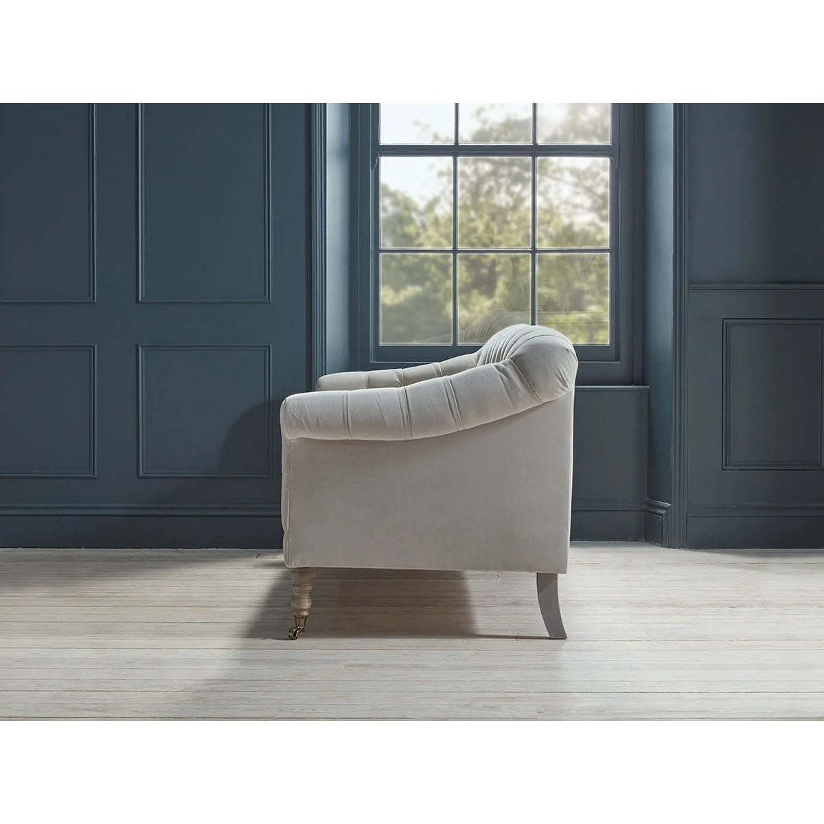 Domme Sofa – image 7